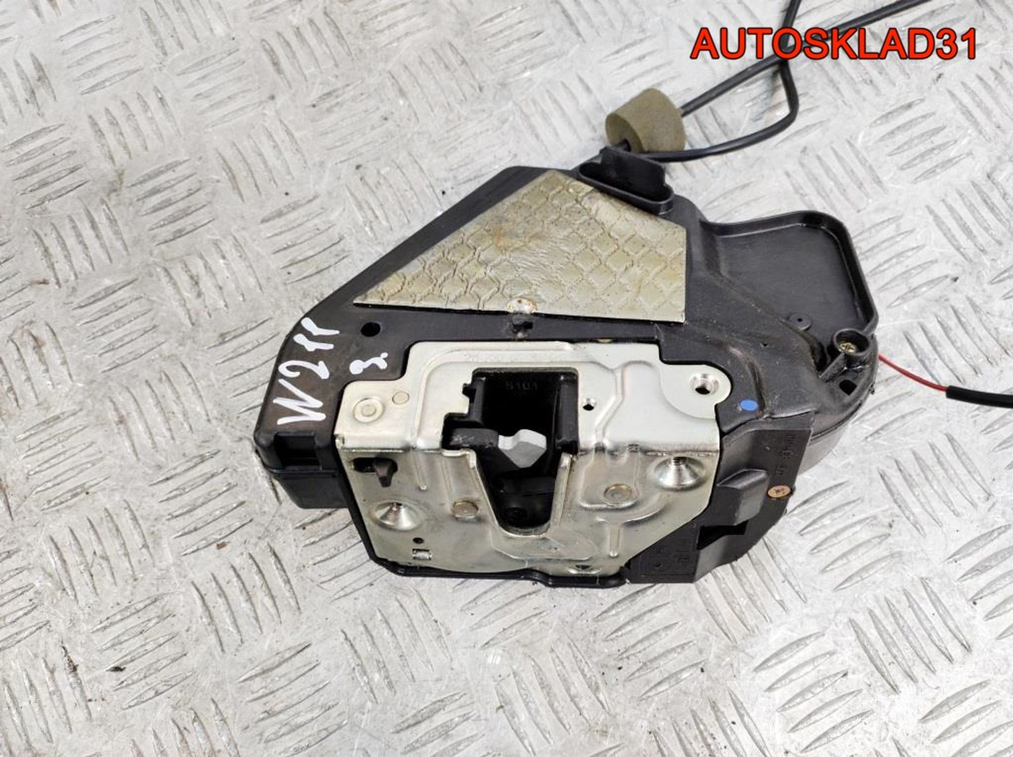 Замок двери задней левой Mercedes W211 A2117300535, 2300 рублей, Дубовое