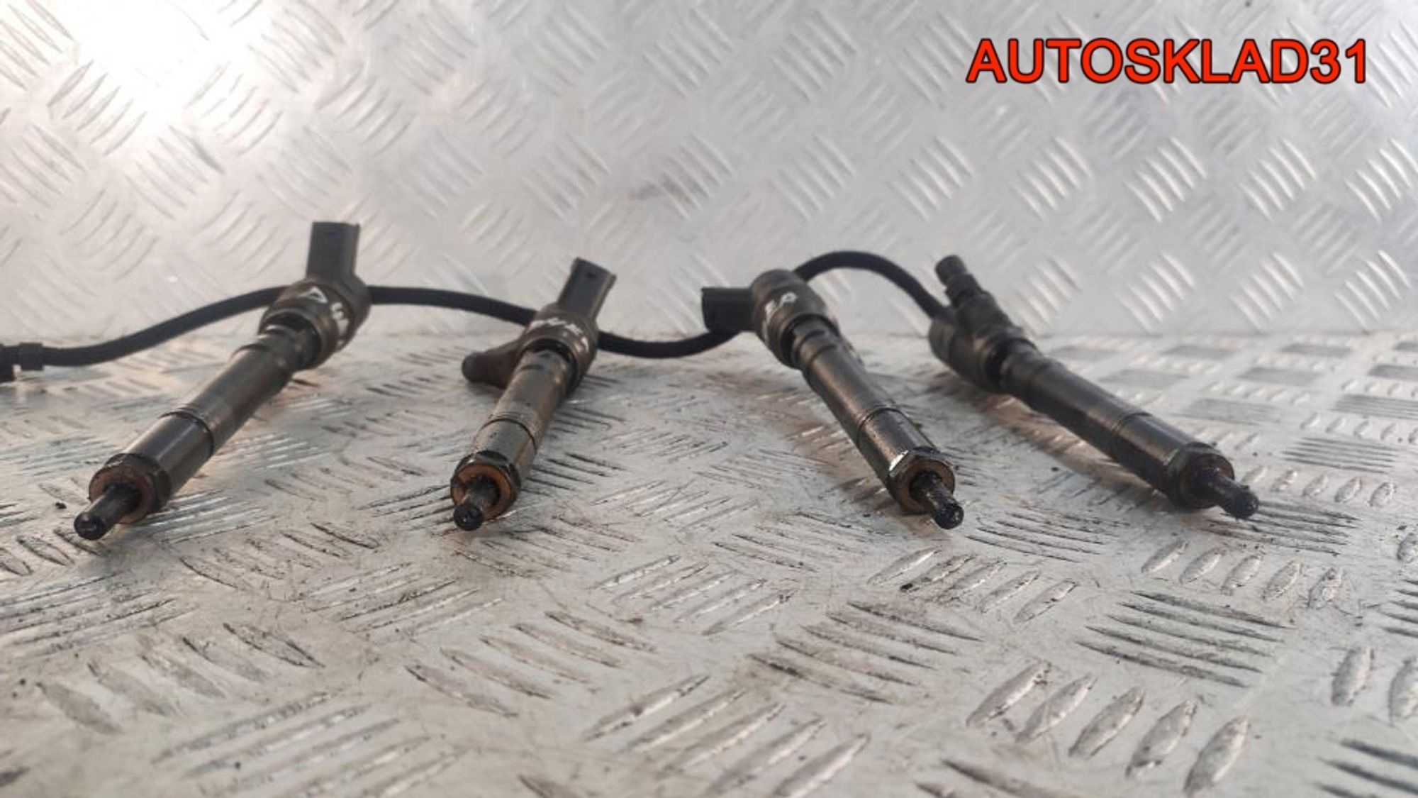 Форсунка дизельная Hyundai Santa Fe SM 2,0 D4EA 3380027010, 7500 рублей, Дубовое