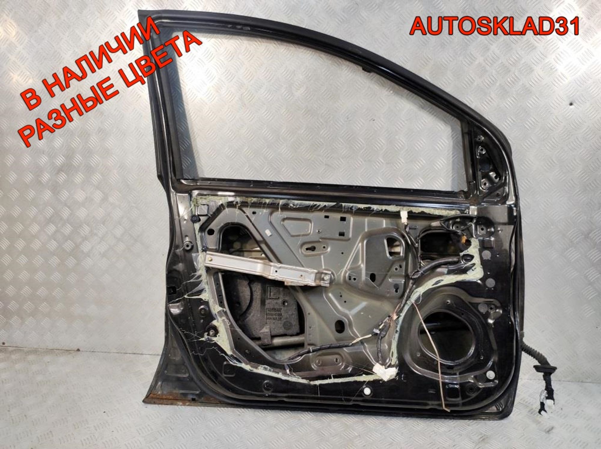 Дверь передняя левая Nissan Note E11 H01019U0M0, 12200 рублей, Дубовое