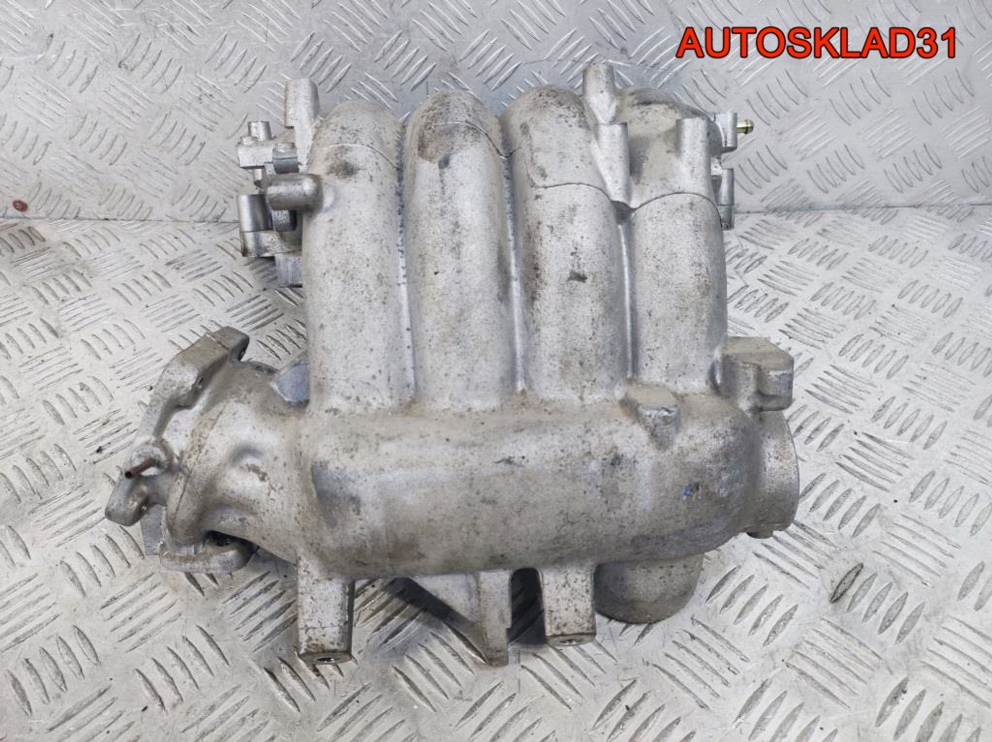 Коллектор впускной Mitsubishi Carisma DA MR507324, 1300 рублей, Дубовое