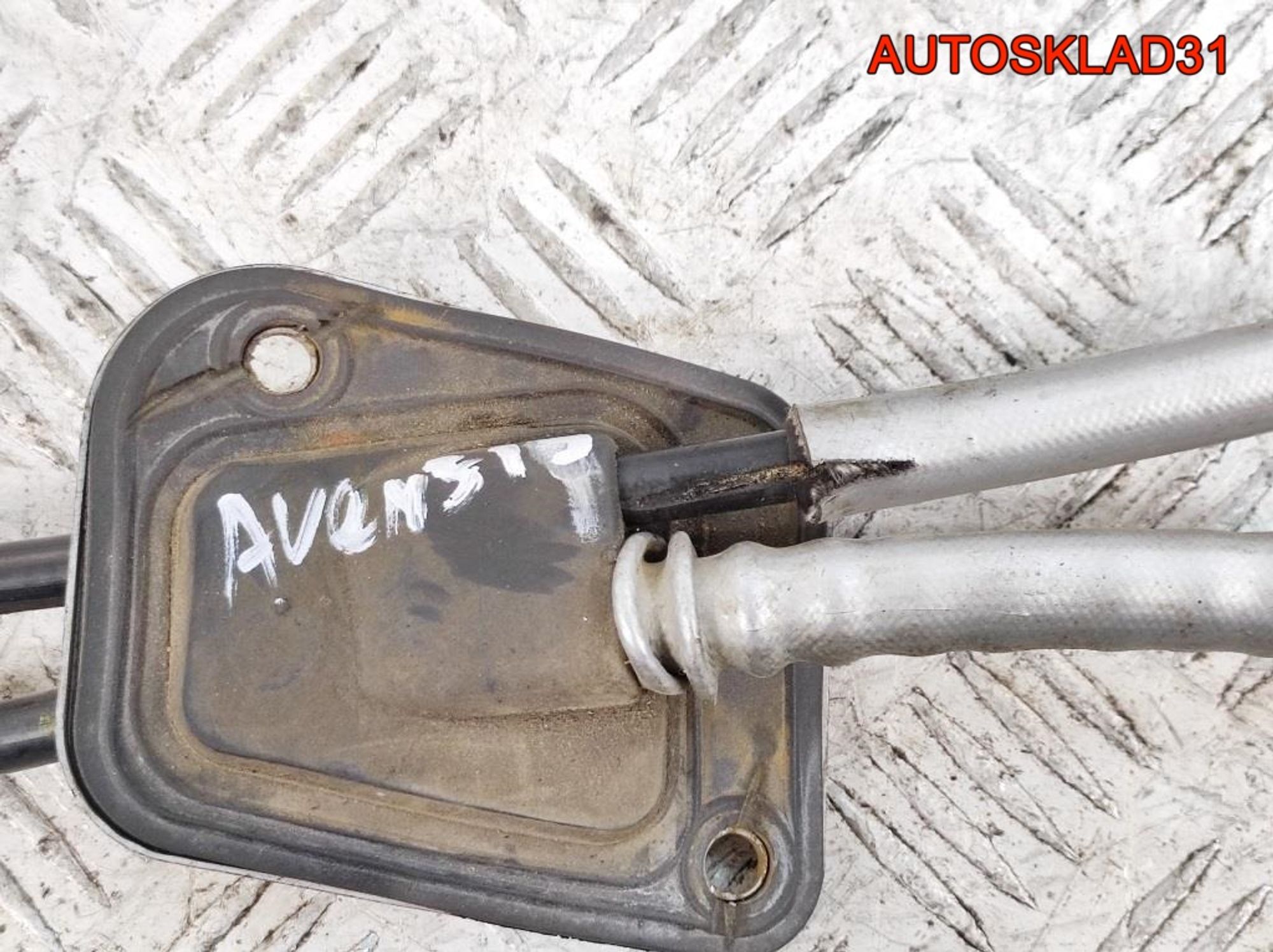 Трос кулисы МКПП Toyota Avensis 2 3382005273, 7000 рублей, Дубовое