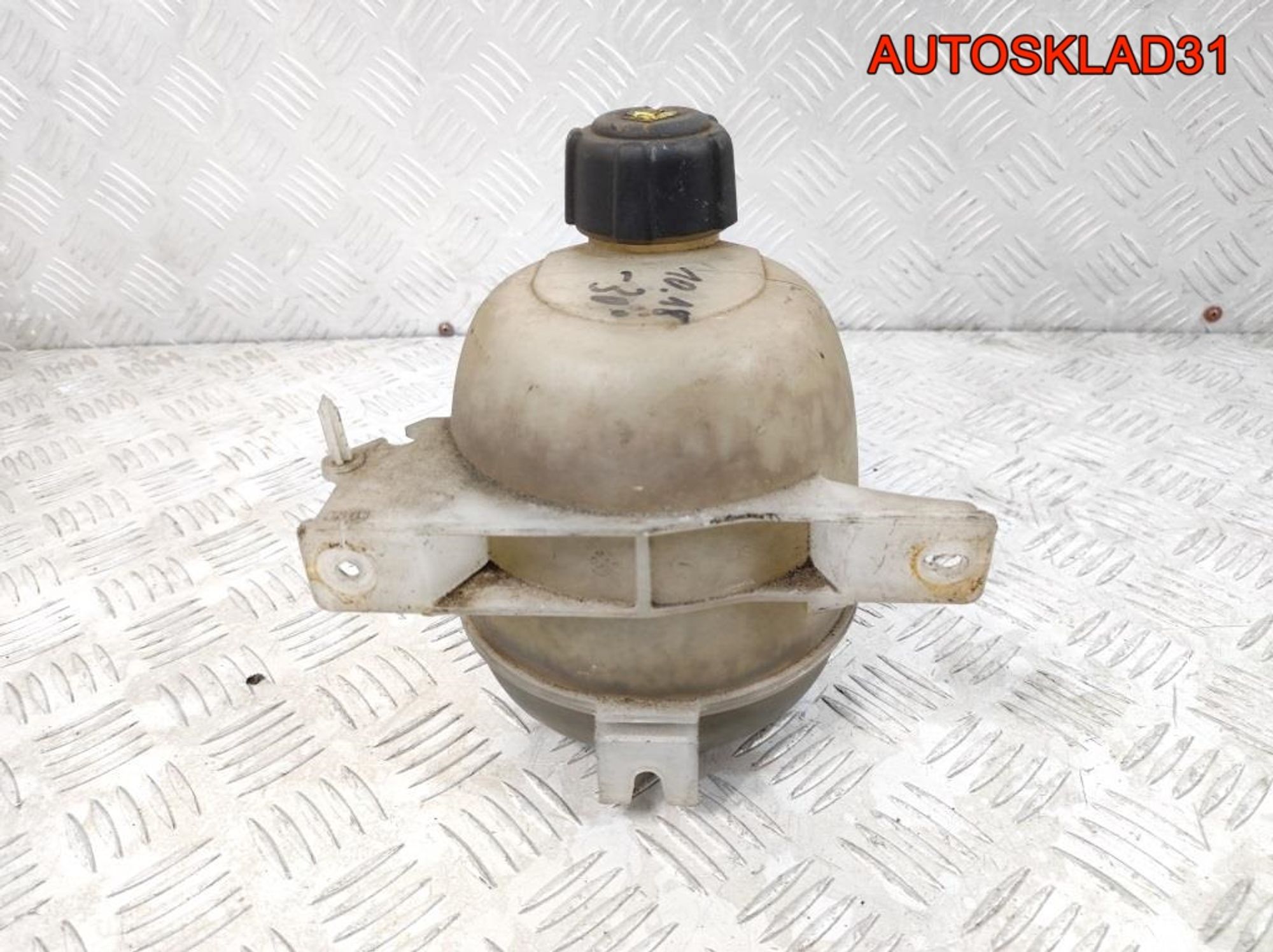 Бачок расширительный Renault Sandero 1 8200766826, 600 рублей, Дубовое