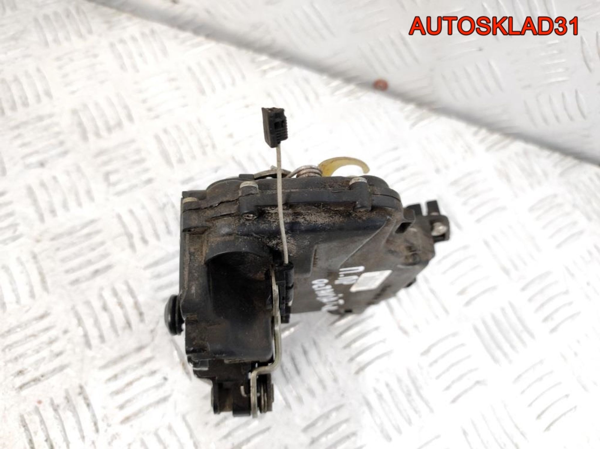 Замок двери передней правой Skoda Octavia A4 3B183016AD, 2200 рублей, Дубовое