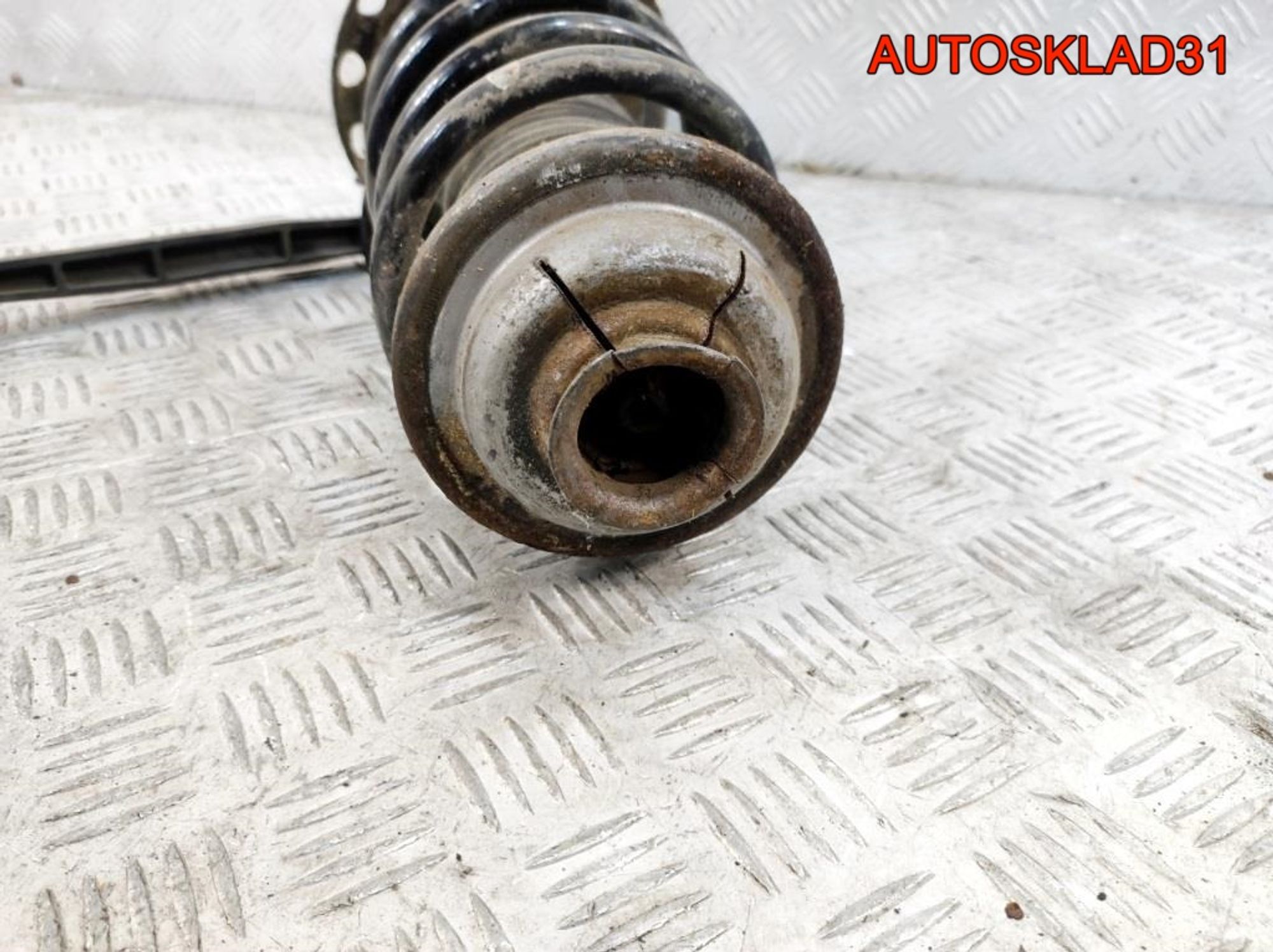 Амортизатор передний левый Opel Astra H 22214603, 3000 рублей, Дубовое