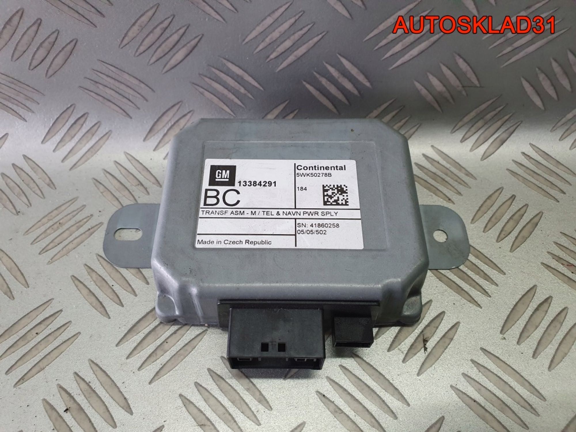 Блок навигации Opel Astra J 13384291, 900 рублей, Дубовое