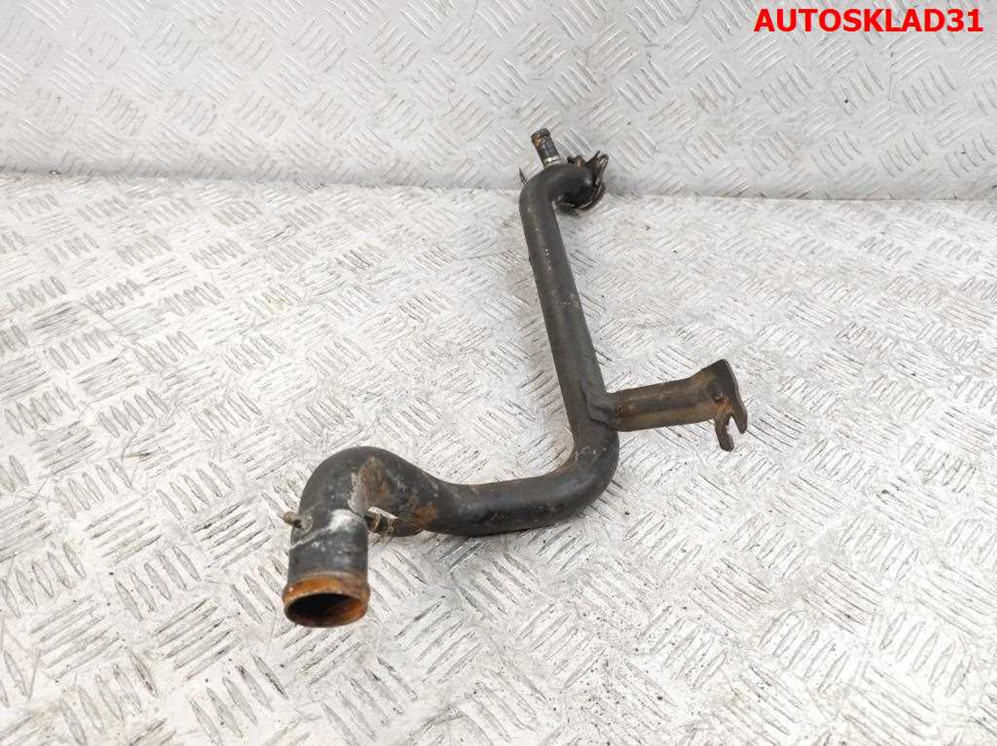 Трубка охлаждающей жидкости VW Passat B5 1,8 ARG Бензин 058121071B, 1000 рублей, Дубовое