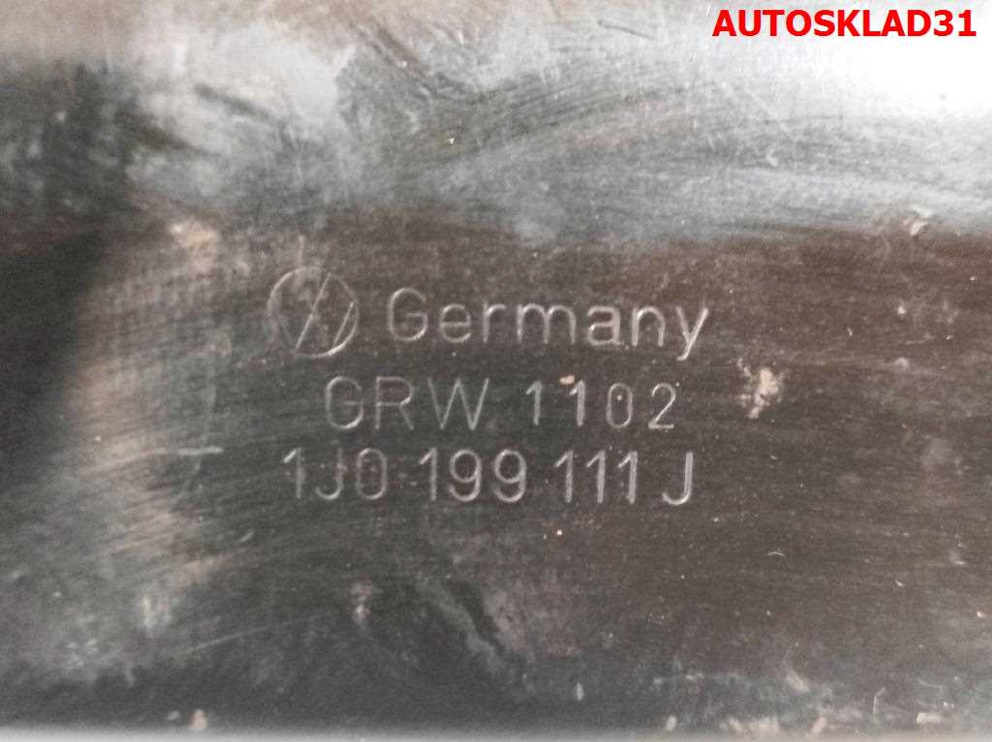 Кронштейн крепления МКПП VW Golf 4 1,6 BAD 1J0199111J, 600 рублей, Дубовое