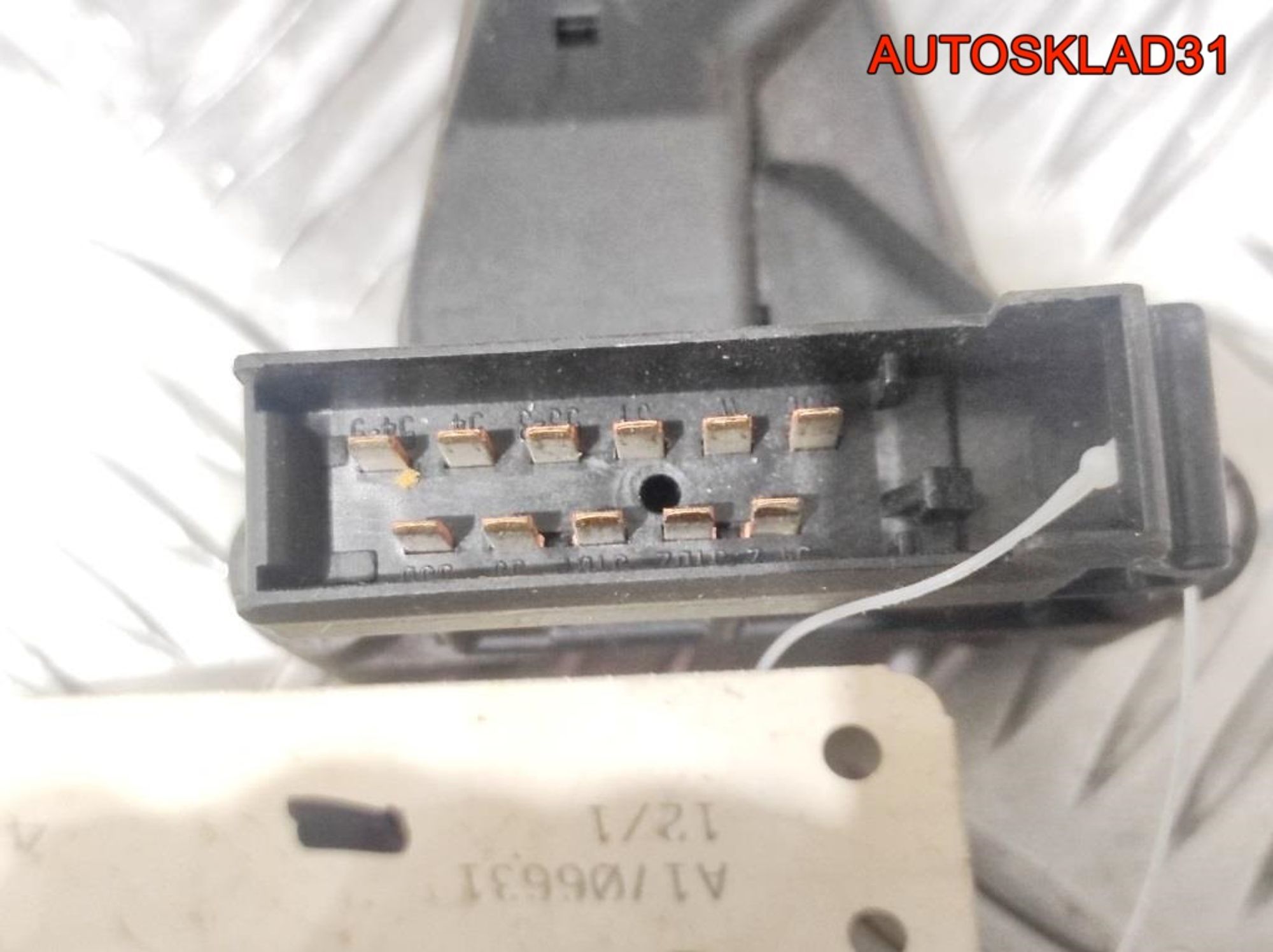 Переключатель стеклоочистителей Ford Scorpio 2 93GG17K478CB, 700 рублей, Дубовое