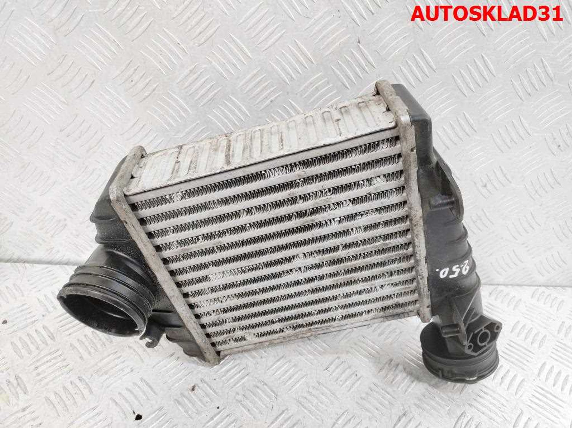 Интеркулер Volkswagen Passat B5+ 3B0145805J Дизель, 3000 рублей, Дубовое