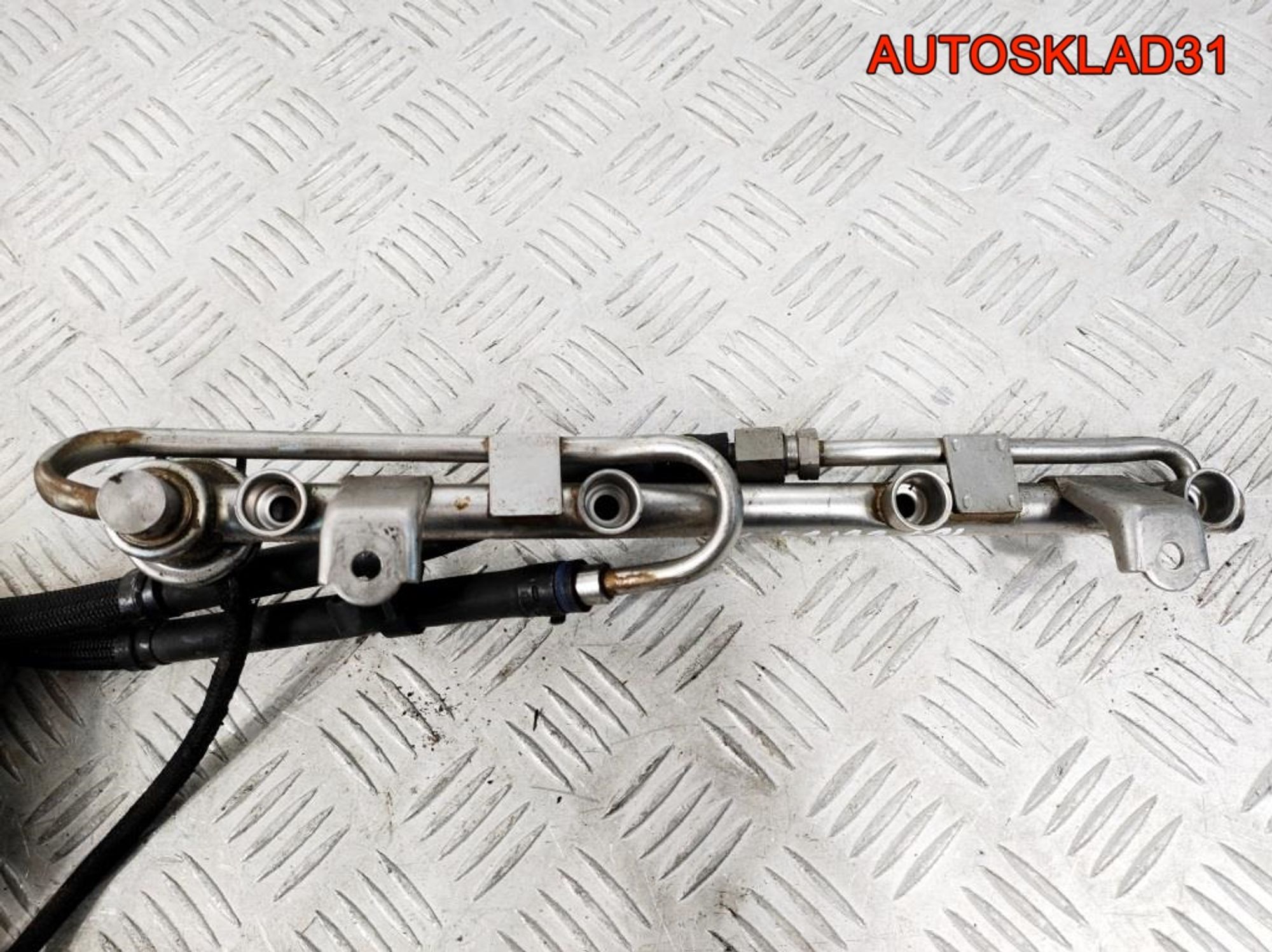 Рейка топливная Audi A4 B5 1,8 Бензин 058133681, 900 рублей, Дубовое