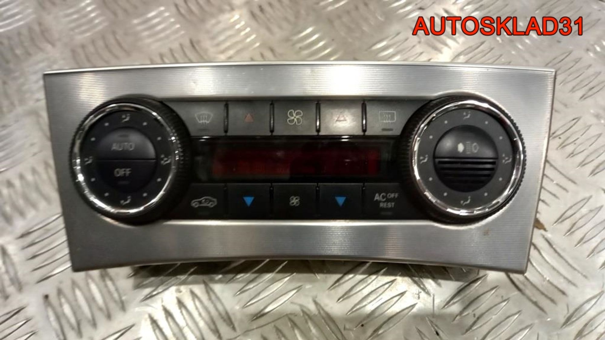 Блок климата Mercedes Benz W203 A2038301985, 25000 рублей, Дубовое