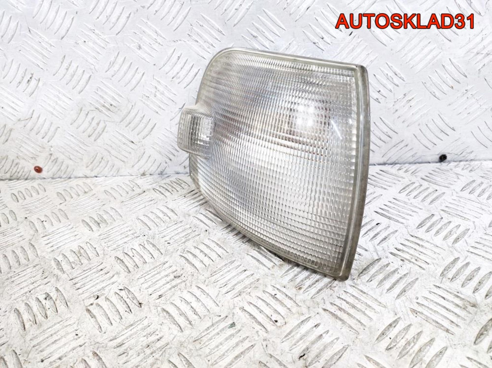 Указатель поворота правый белый VW Transporter T4, 900 рублей, Дубовое