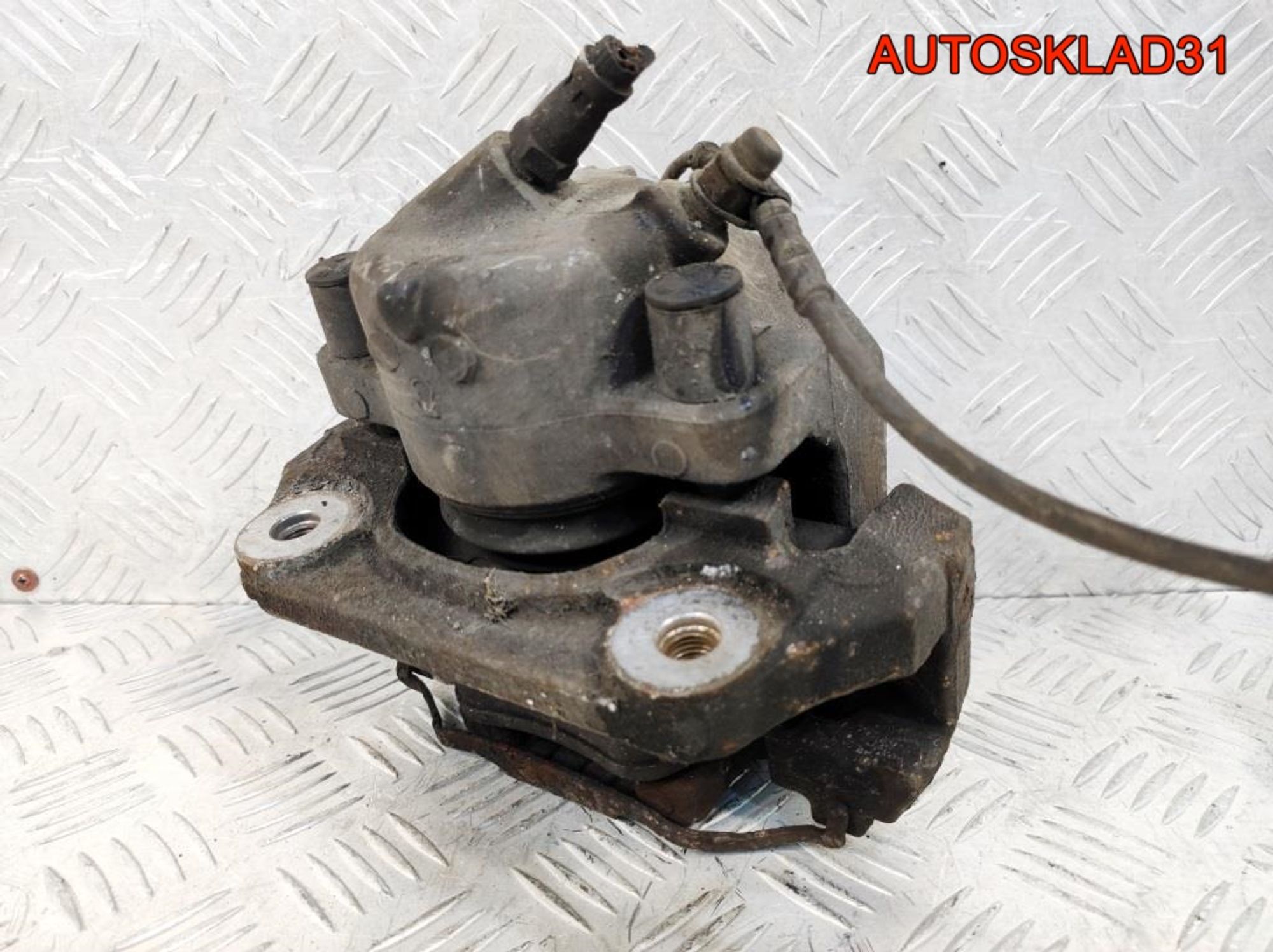 Суппорт тормозной перед левый BMW E90 34116769091, 2100 рублей, Дубовое