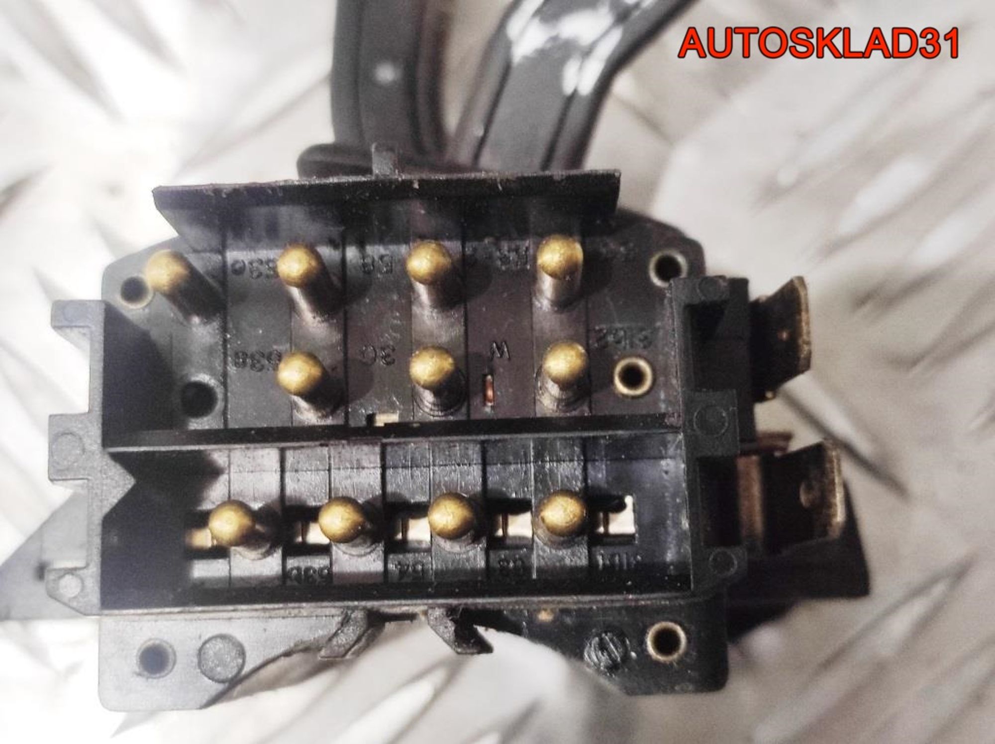 Переключатель стеклоочистителей Ford Sierra 90BG11K665CD, 1000 рублей, Дубовое