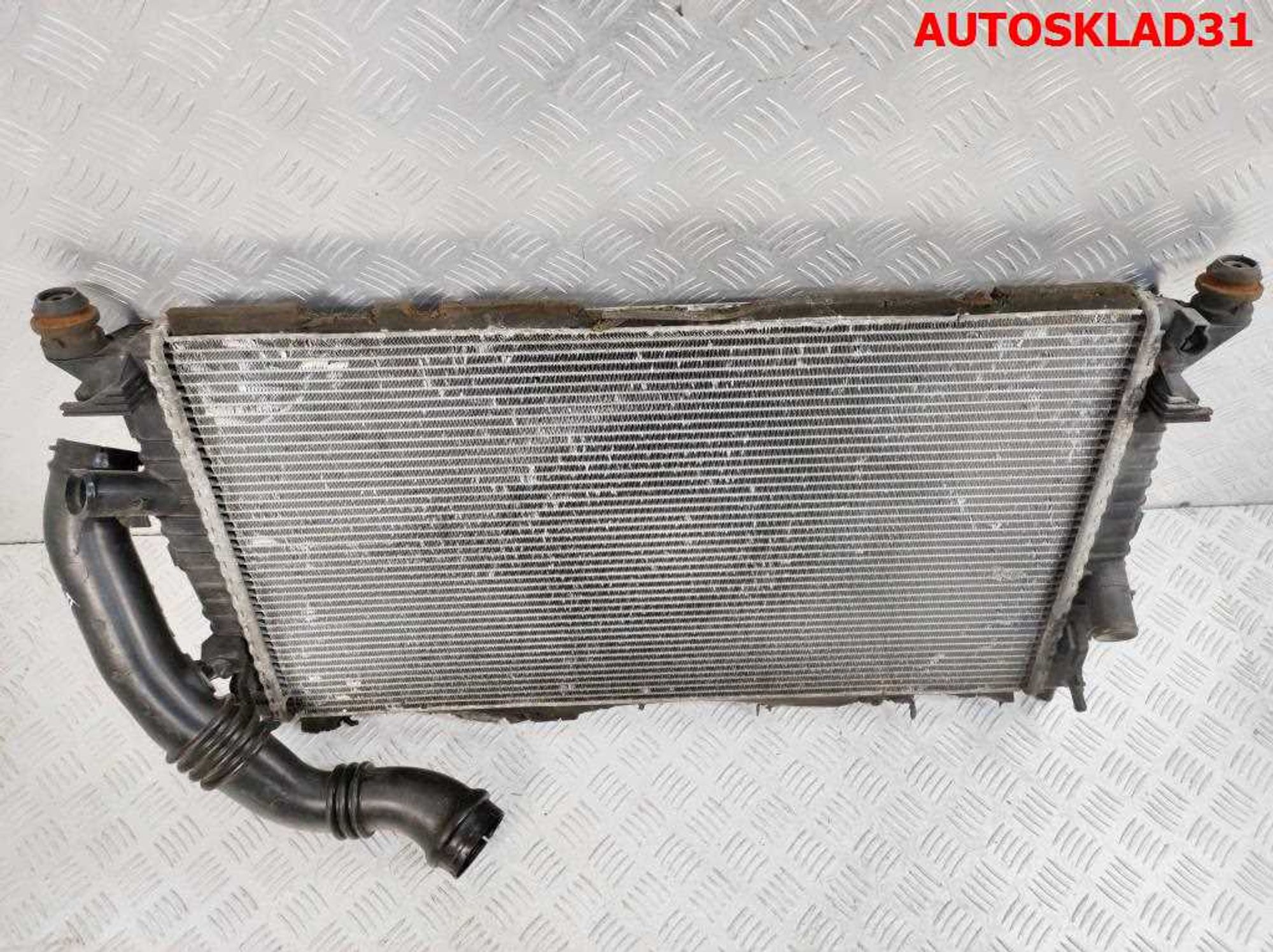 Радиатор основной Ford Focus 2 1,6 G8DA Дизель 3M5H8005TK, 2000 рублей, Дубовое
