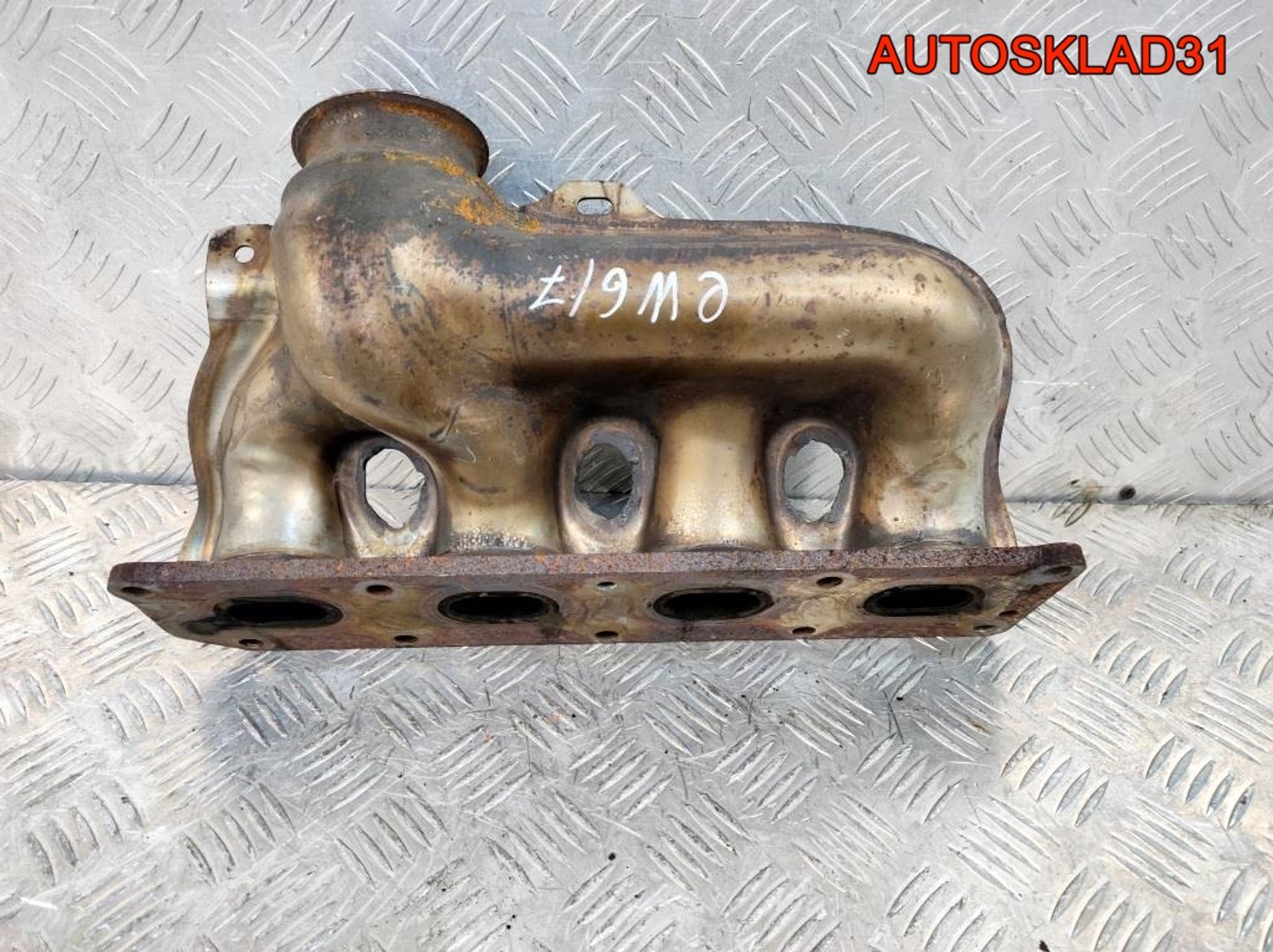 Коллектор выпускной Citroen C5 1,8 EW7J4 Бензин, 900 рублей, Дубовое