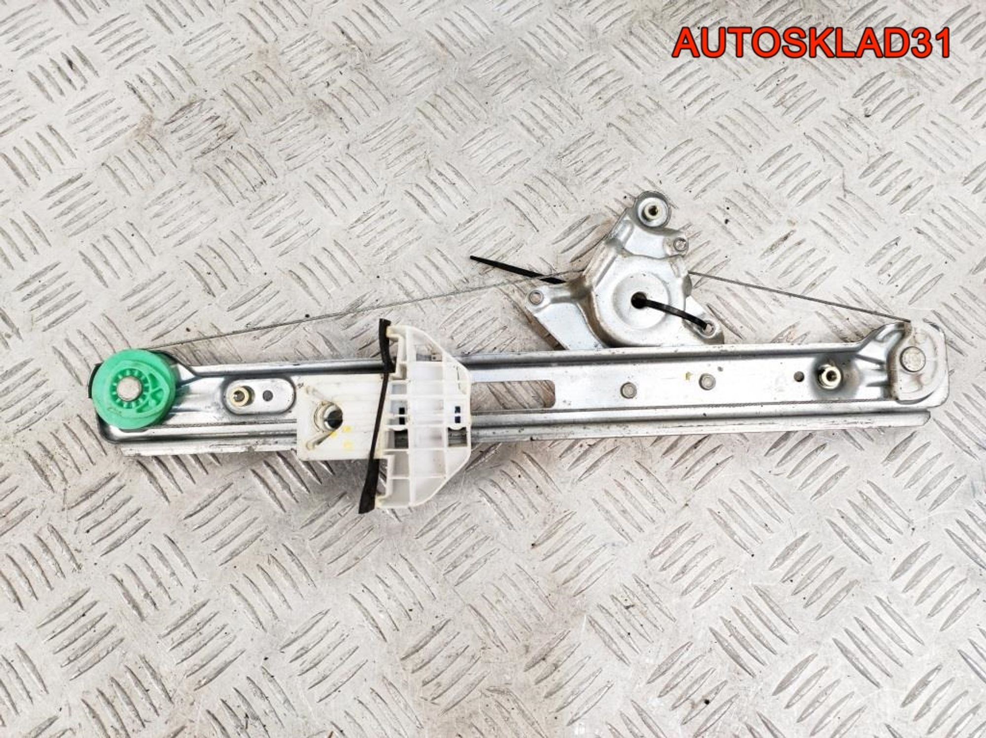 Стеклоподъемник задней правой двери Ford Focus 1, 2300 рублей, Дубовое