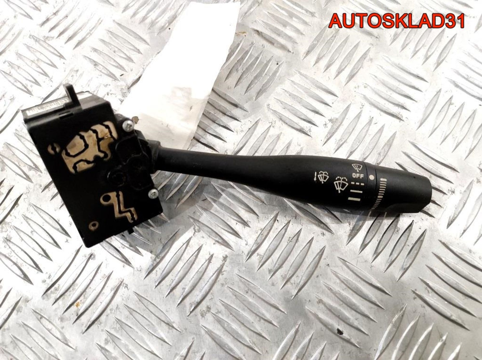 Переключатель стеклоочистителей Nissan Primera P11, 1000 рублей, Дубовое