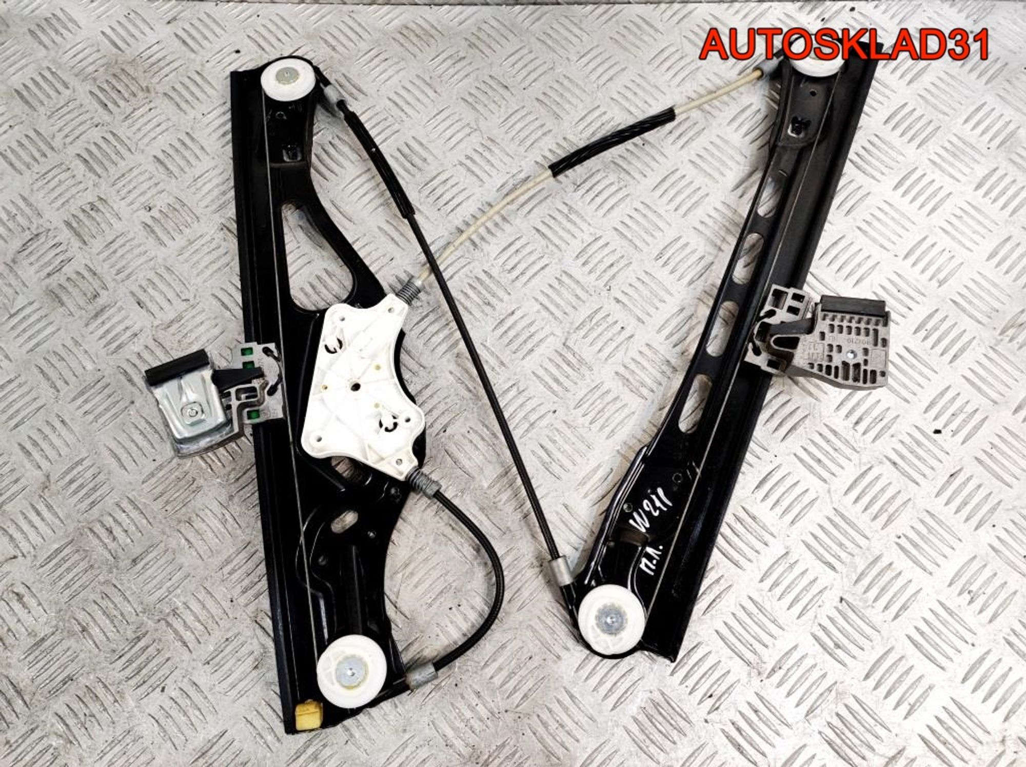 Стеклоподъемник передний левый Mercedes W211 A2117200146, 1800 рублей, Дубовое