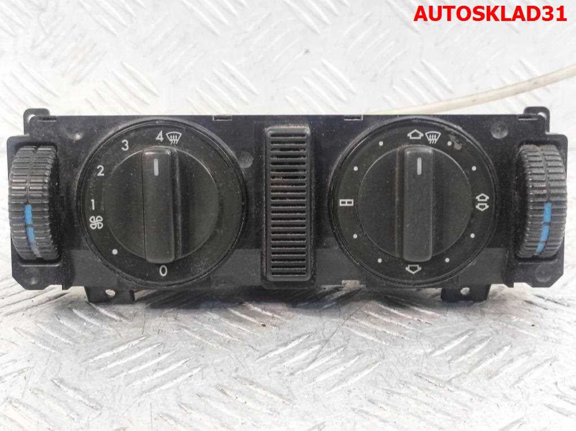 Блок управления отопителем Mercedes W202 A2028300985, 2000 рублей, Дубовое