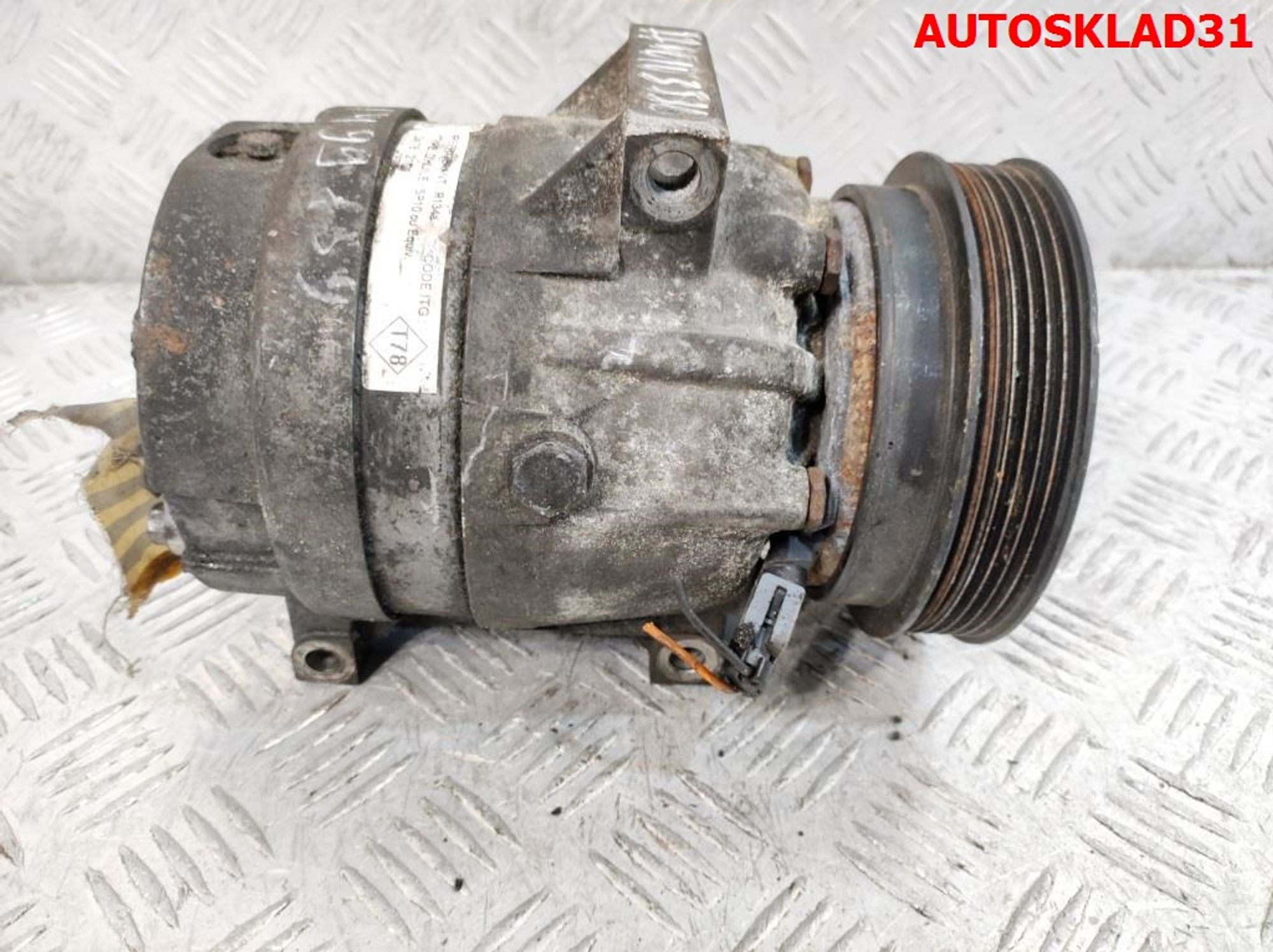 Компрессор кондиционера Renault Megane 1 1,6 K4M 7701499859, 2500 рублей, Дубовое