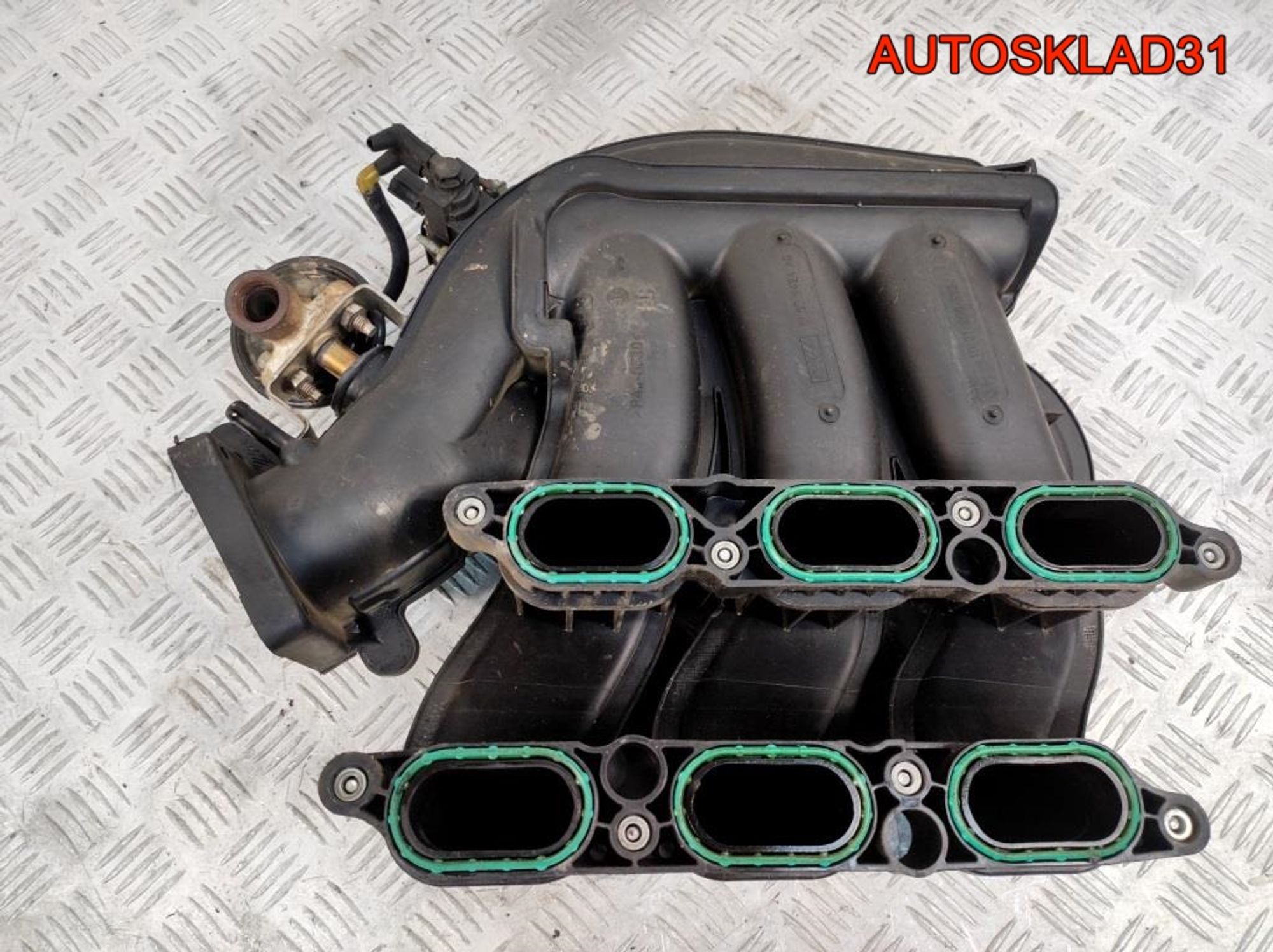 Коллектор впускной Ford Maverick 2 3,0 7KB4 5L8E9424AG, 4500 рублей, Дубовое