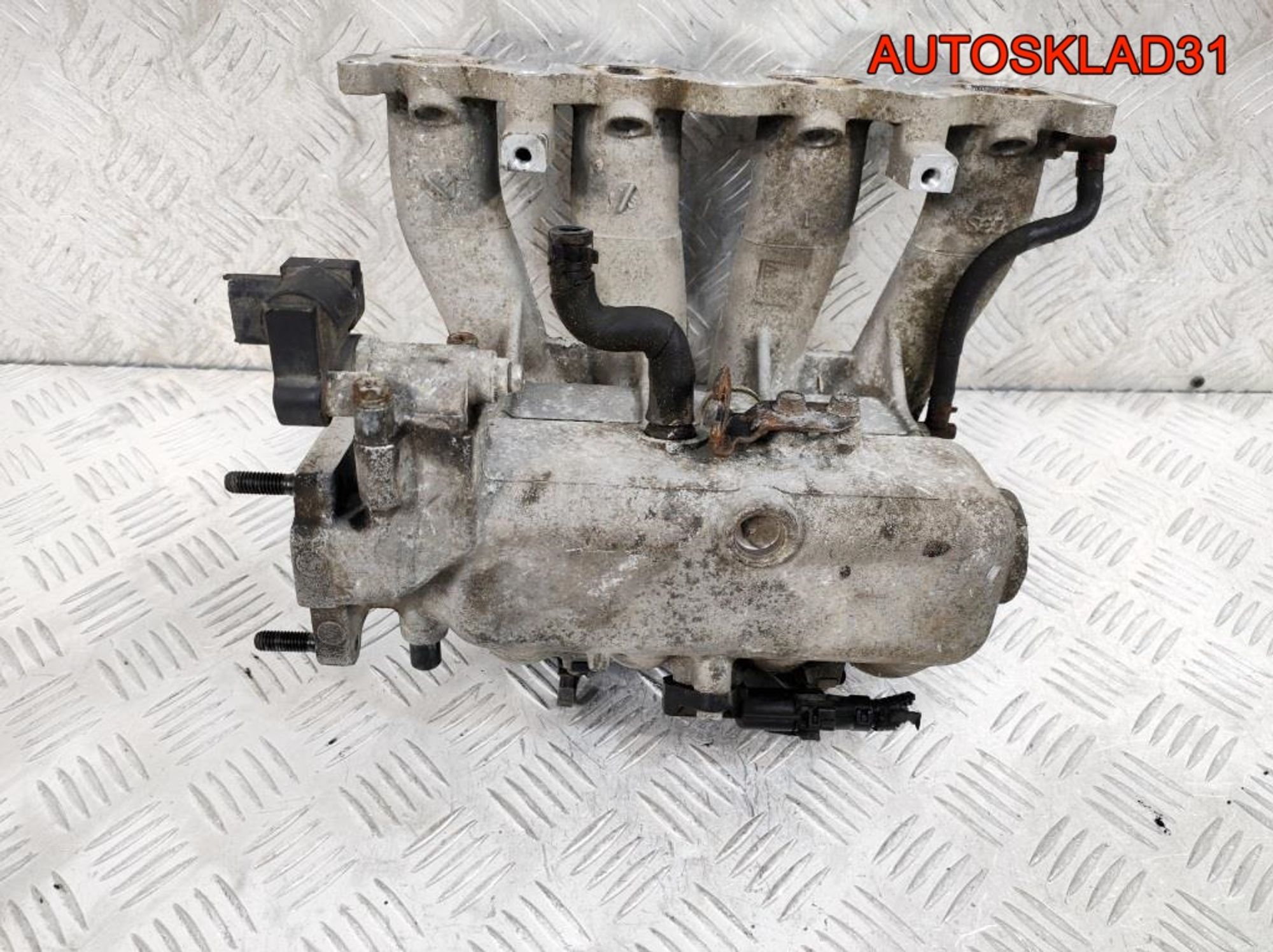 Коллектор впускной Hyundai Getz 1,4 G4EE 2831026470, 1400 рублей, Дубовое