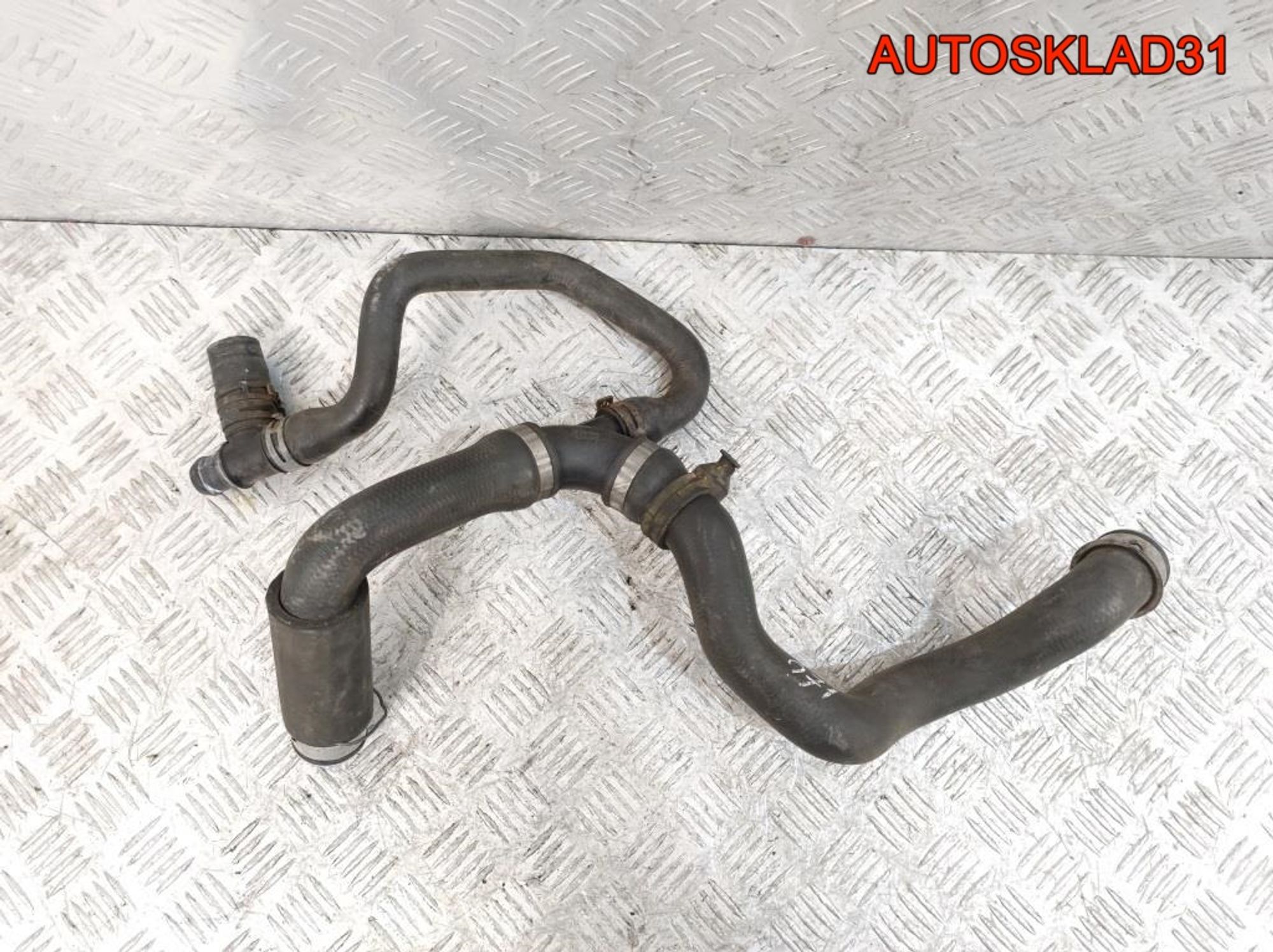 Патрубок радиатора Mercedes W203 1,8 Компрессор A2035015582, 2500 рублей, Дубовое