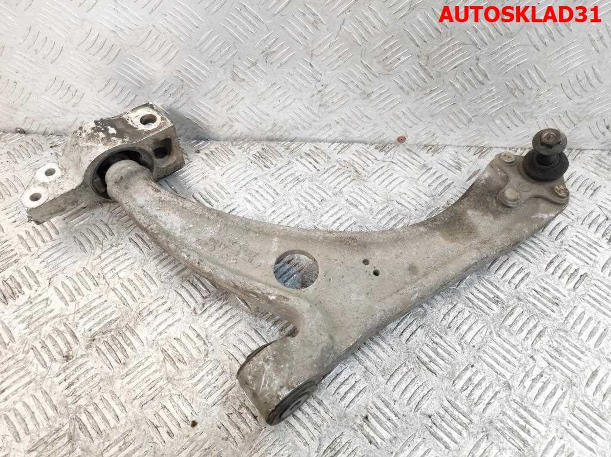 Рычаг передний левый нижний VW Passat B6 3C0407153D, 2000 рублей, Дубовое