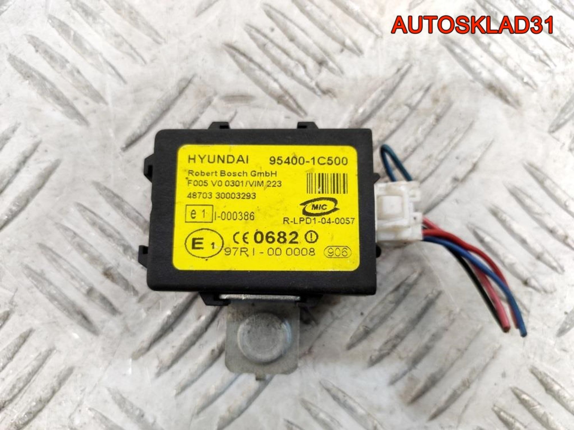 Блок иммобилайзера Hyundai Getz 954001C500, 500 рублей, Дубовое