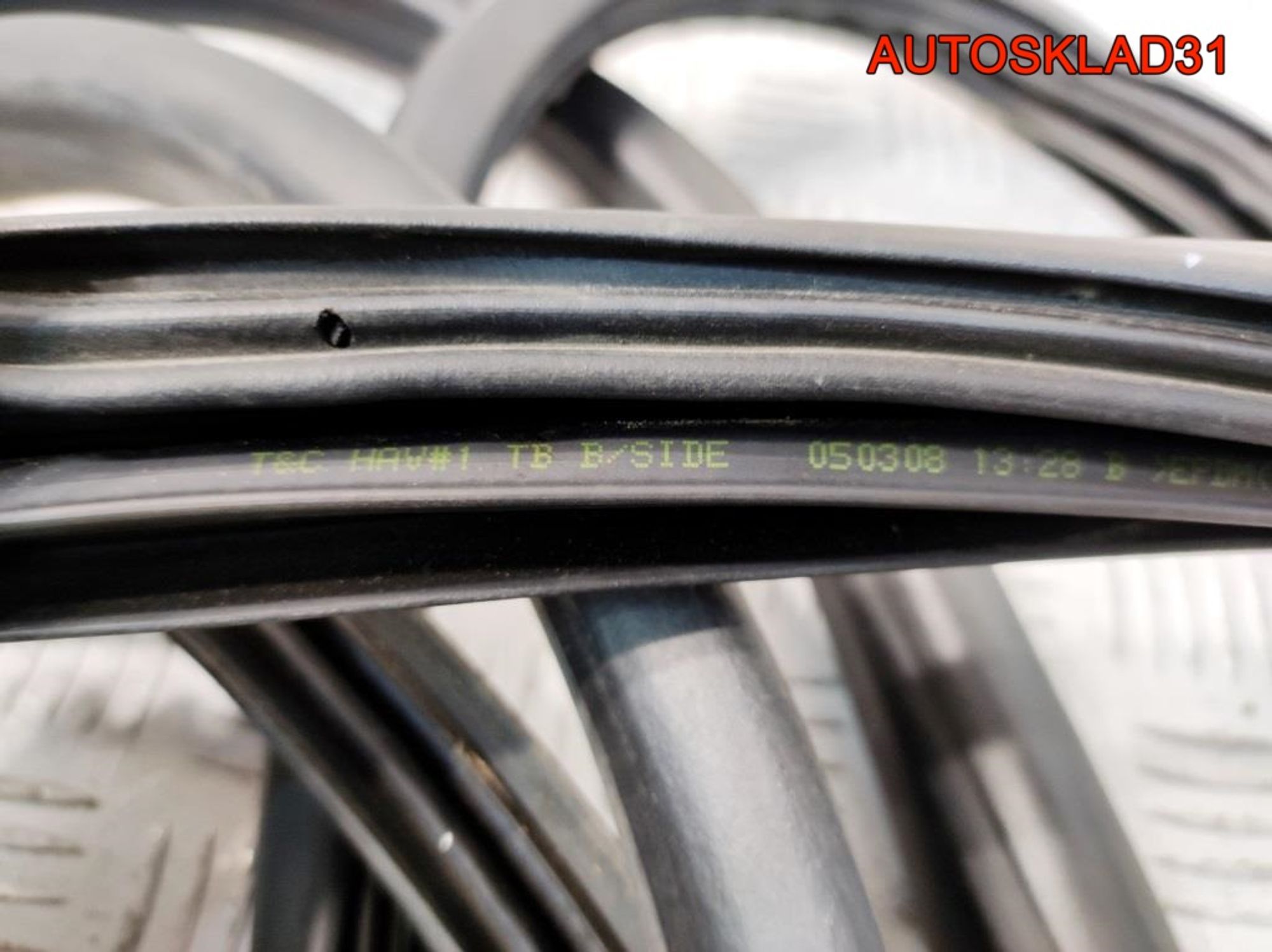 Уплотнитель двери Комплект Hyundai Getz 1 Рест, 4500 рублей, Дубовое