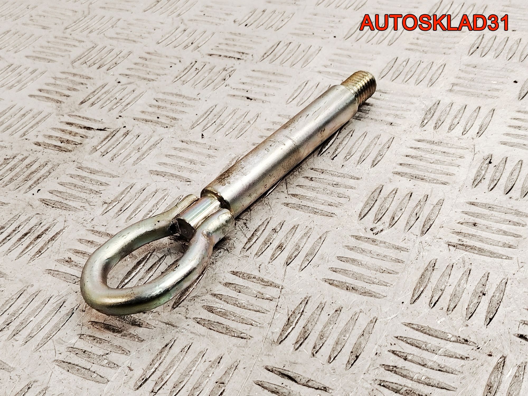 Крюк буксировочный Skoda Rapid 6Q00803615, 2000 рублей, Дубовое