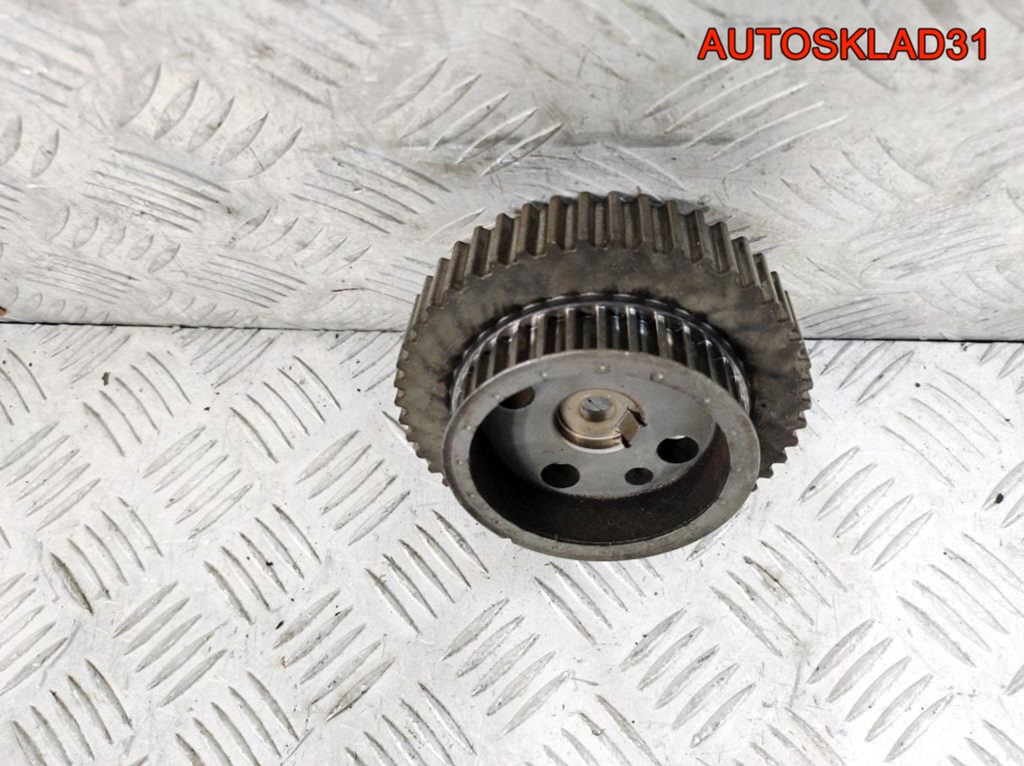 Шестерня распредвала VW Golf 4 1,4 Бензин 036109111F, 1800 рублей, Дубовое