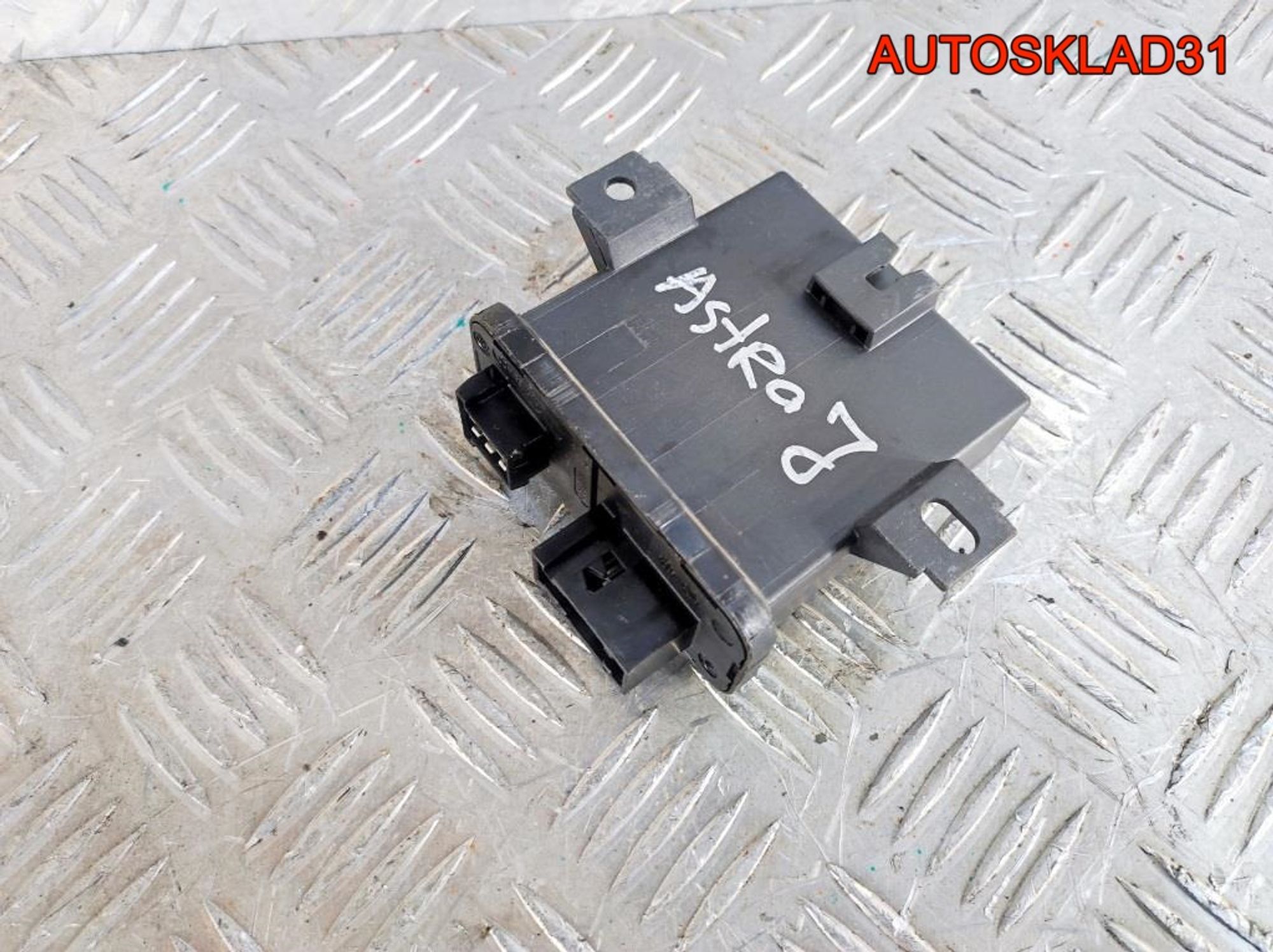 Блок управления светом Opel Astra J 13366017, 2900 рублей, Дубовое