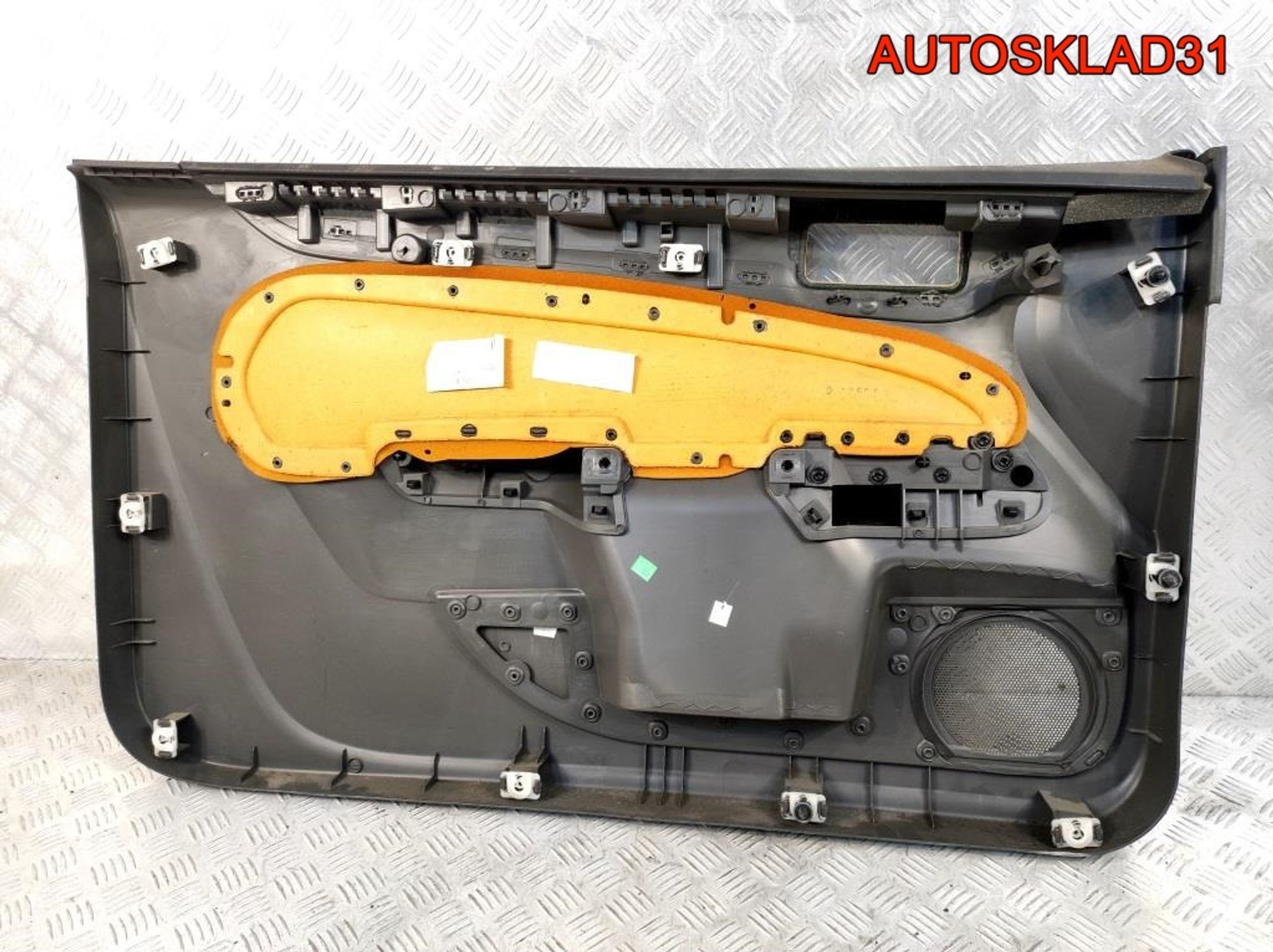 Обшивка двери передней правой Ford Focus 2, 1300 рублей, Дубовое