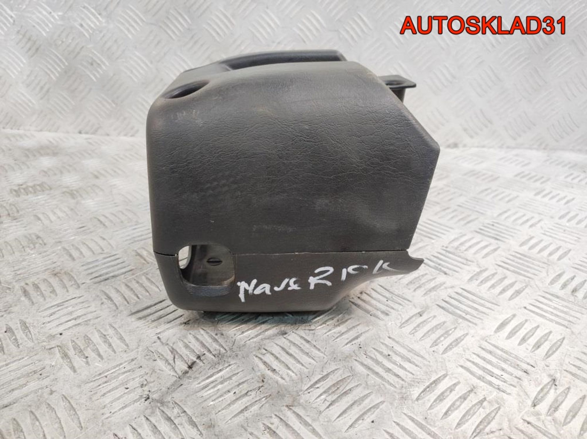 Кожух рулевой колонки Ford Maverick 2 4551438, 900 рублей, Дубовое