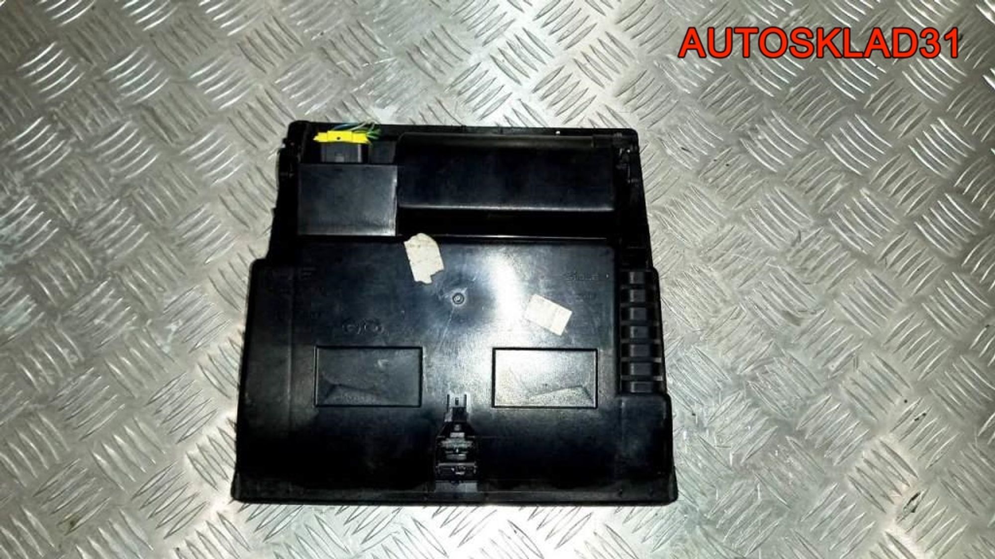 Бардачок SEAT 7M3857919H, 5000 рублей, Дубовое