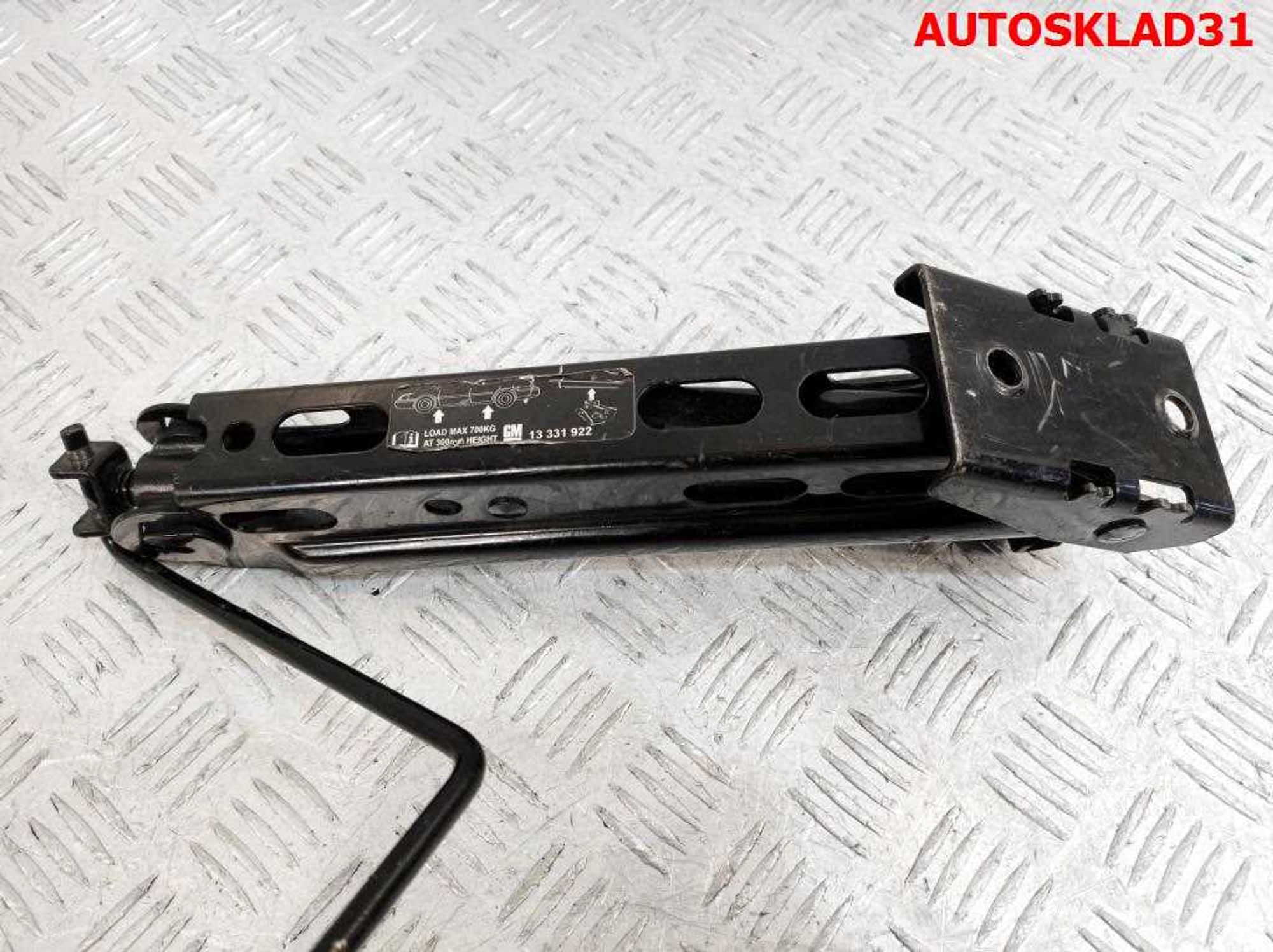 Домкрат Opel Astra G 13331922, 1500 рублей, Дубовое