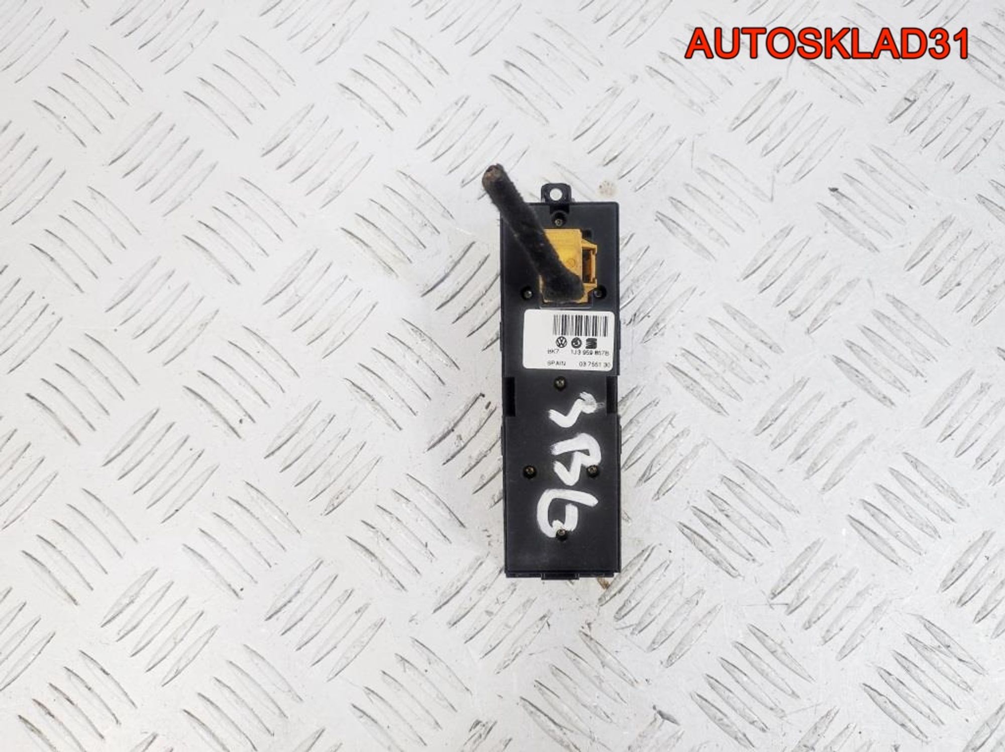 Блок управления стеклоподъемниками VW Passat B5, 1300 рублей, Дубовое