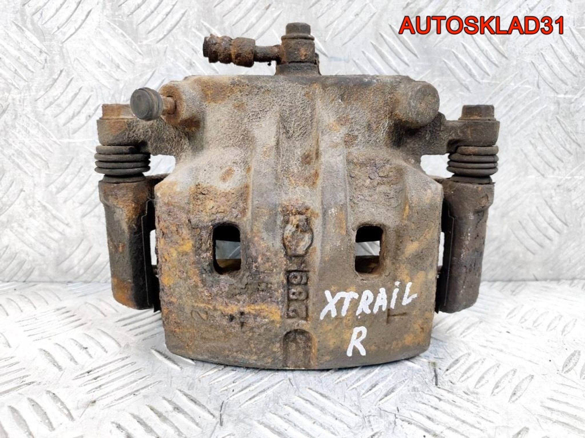 Суппорт тормозной передний правый Nissan X-Trail T30 410018H300, 2300 рублей, Дубовое