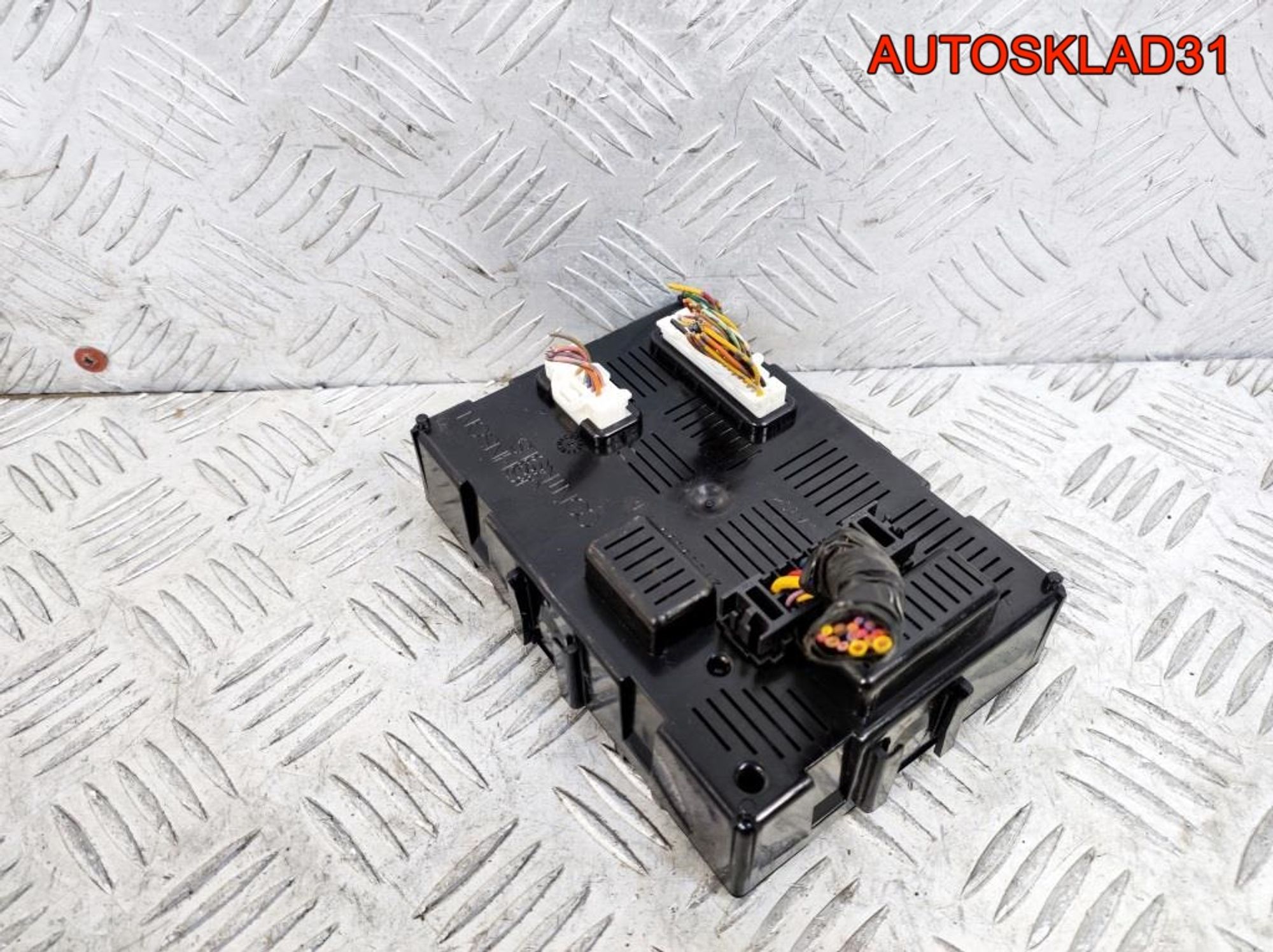 Блок комфорта Nissan Micra K12 284B2EM01E, 1300 рублей, Дубовое