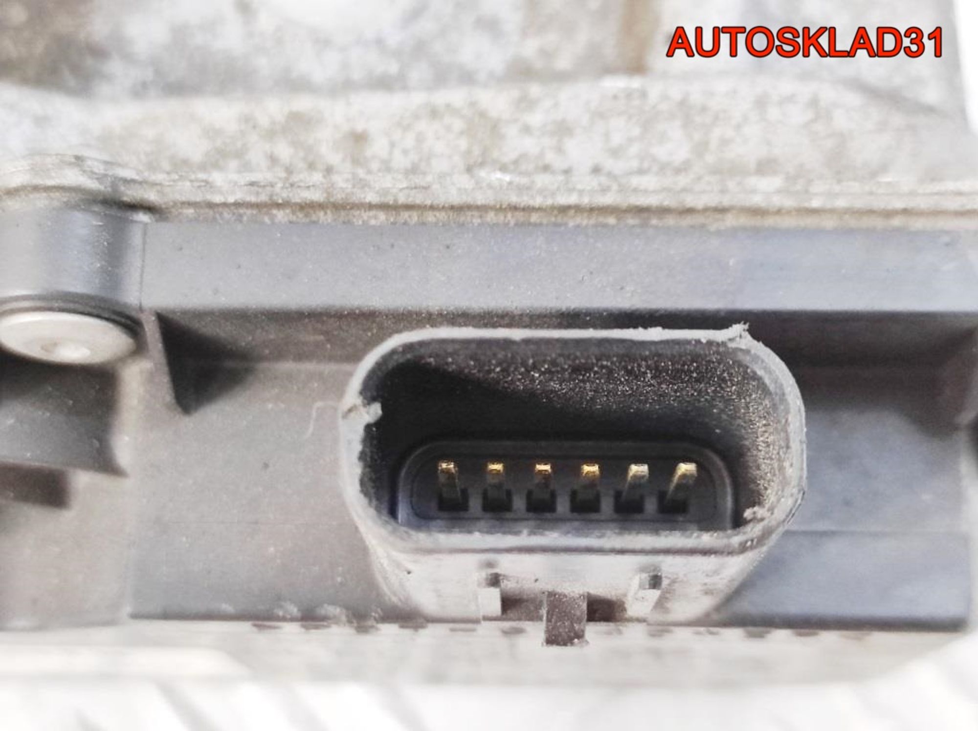 Заслонка дроссельная Mazda 6 GG 2.0 LF L3G213640A, 2900 рублей, Дубовое