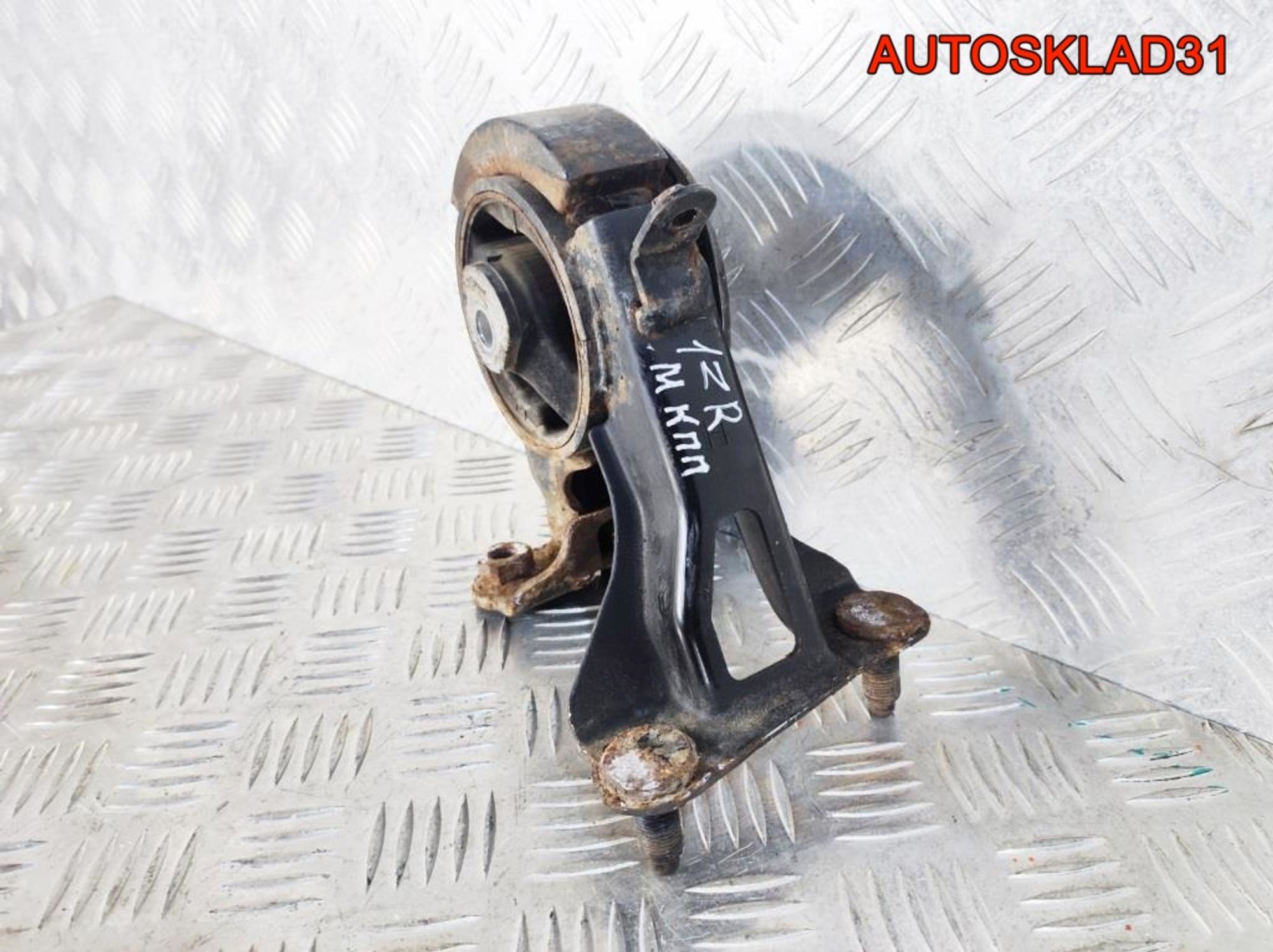 Опора двигателя задняя Toyota Corolla E15 1,6 1ZR, 2100 рублей, Дубовое