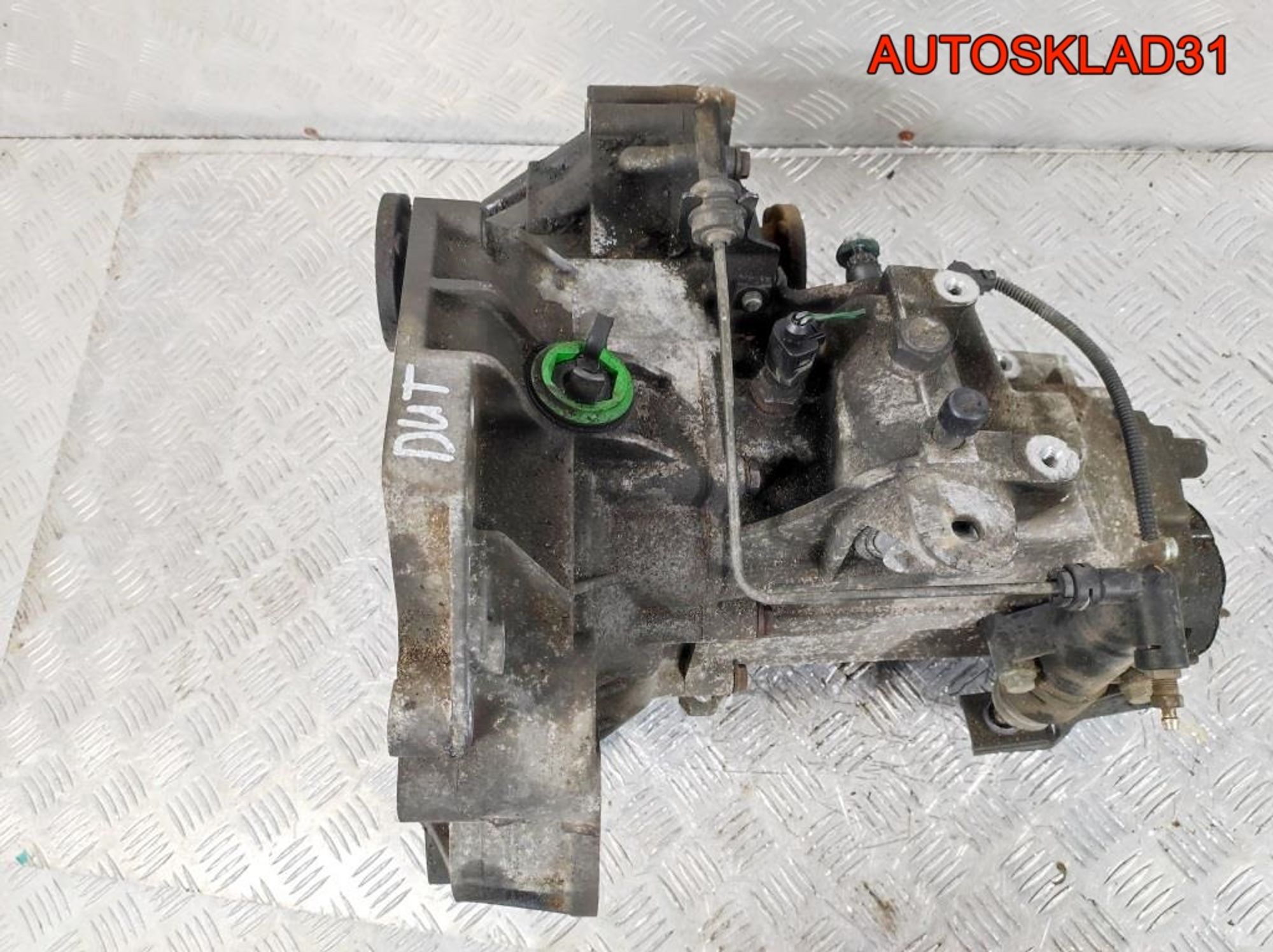 МКПП DUT 5 ступенчатая Skoda Octavia A4 1,6 Бензин, 25000 рублей, Дубовое