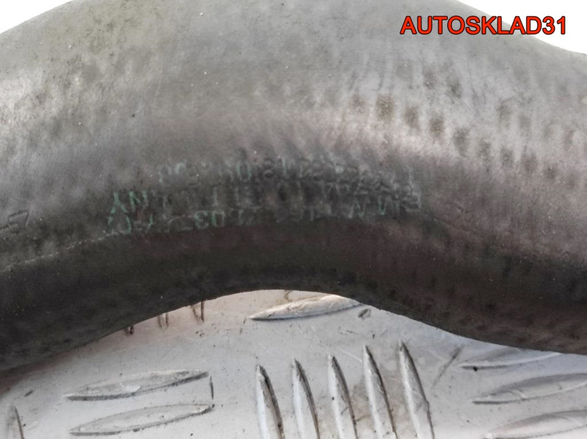 Патрубок интеркулера BMW E90 2.0 N47D20A Дизель, 2000 рублей, Дубовое