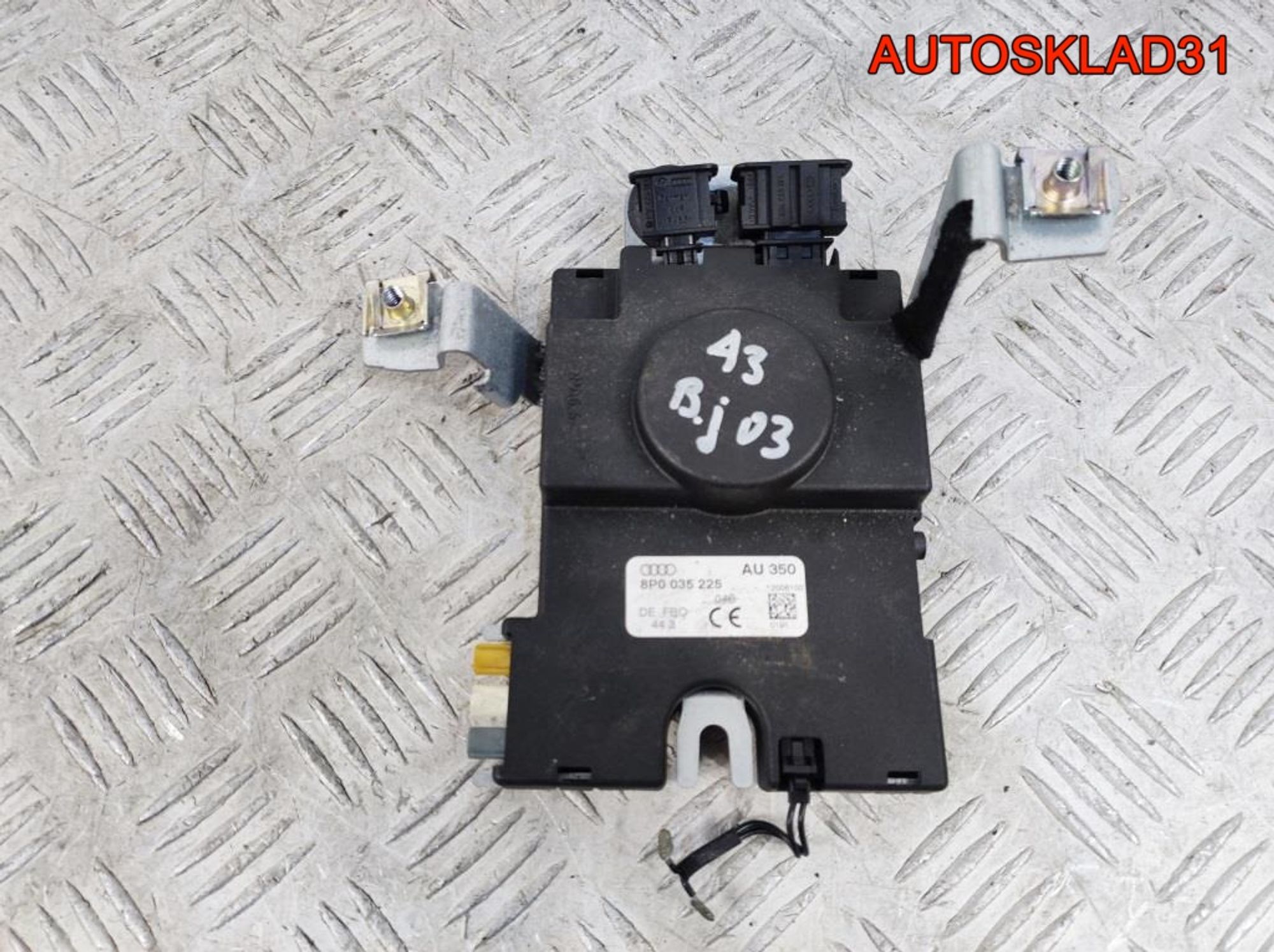 Усилитель антенны Audi A3 8P 8P0035225, 900 рублей, Дубовое