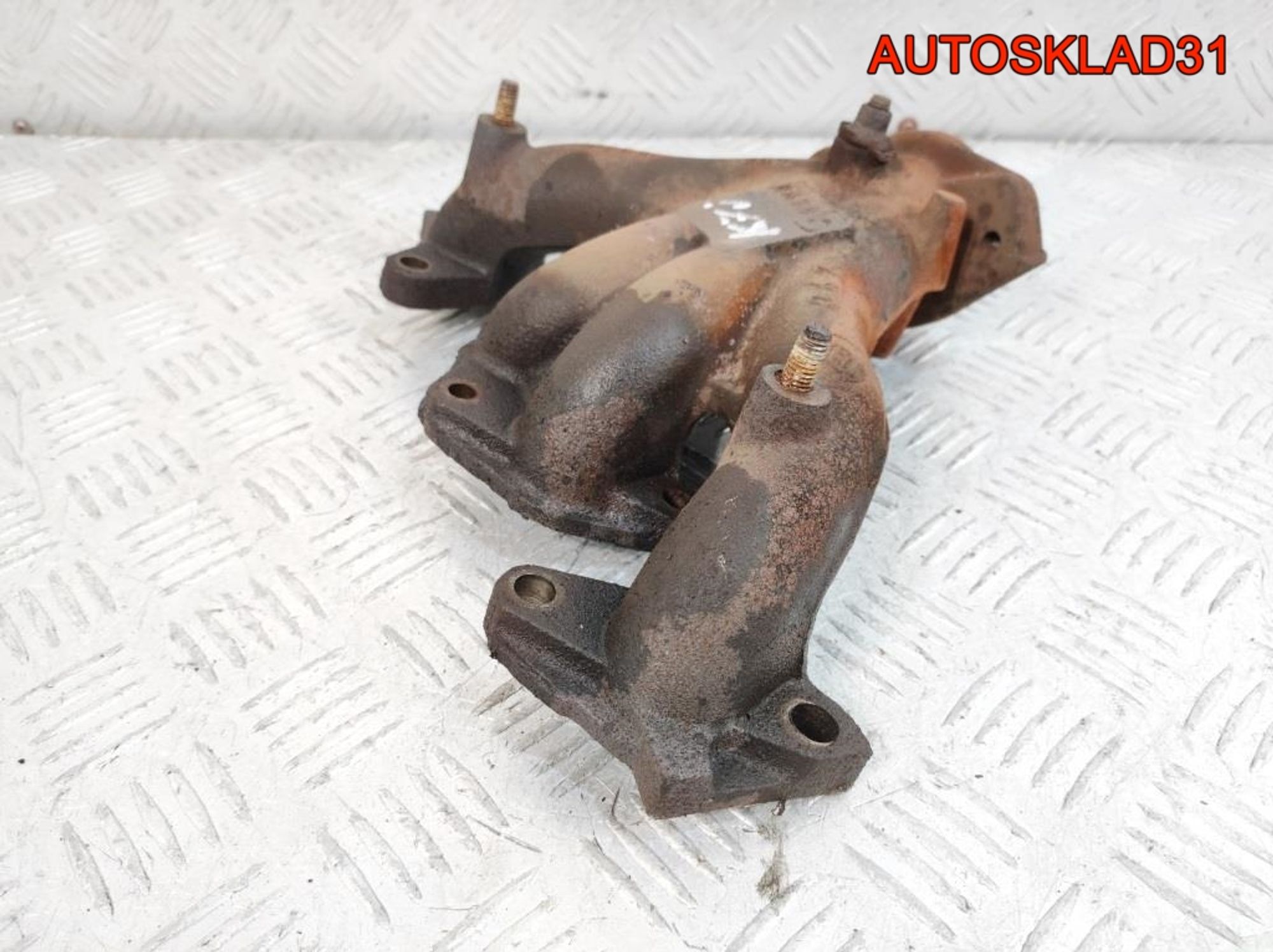 Коллектор выпускной Renault Logan 1,4 K7J Бензин 6001548025, 3500 рублей, Дубовое