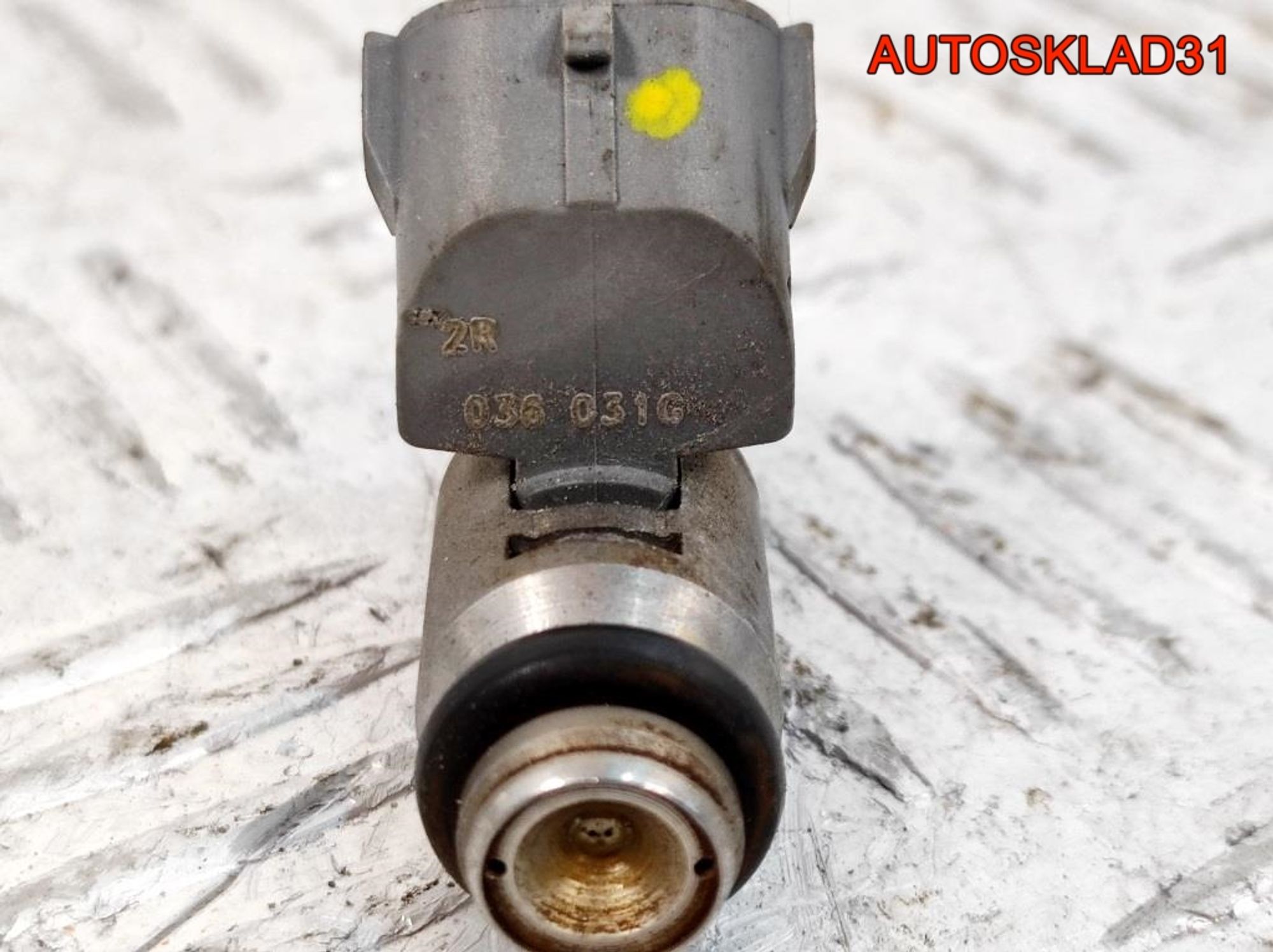 Форсунка топливная VW Golf 4 1,4 AKQ Бензин 036031G, 500 рублей, Дубовое