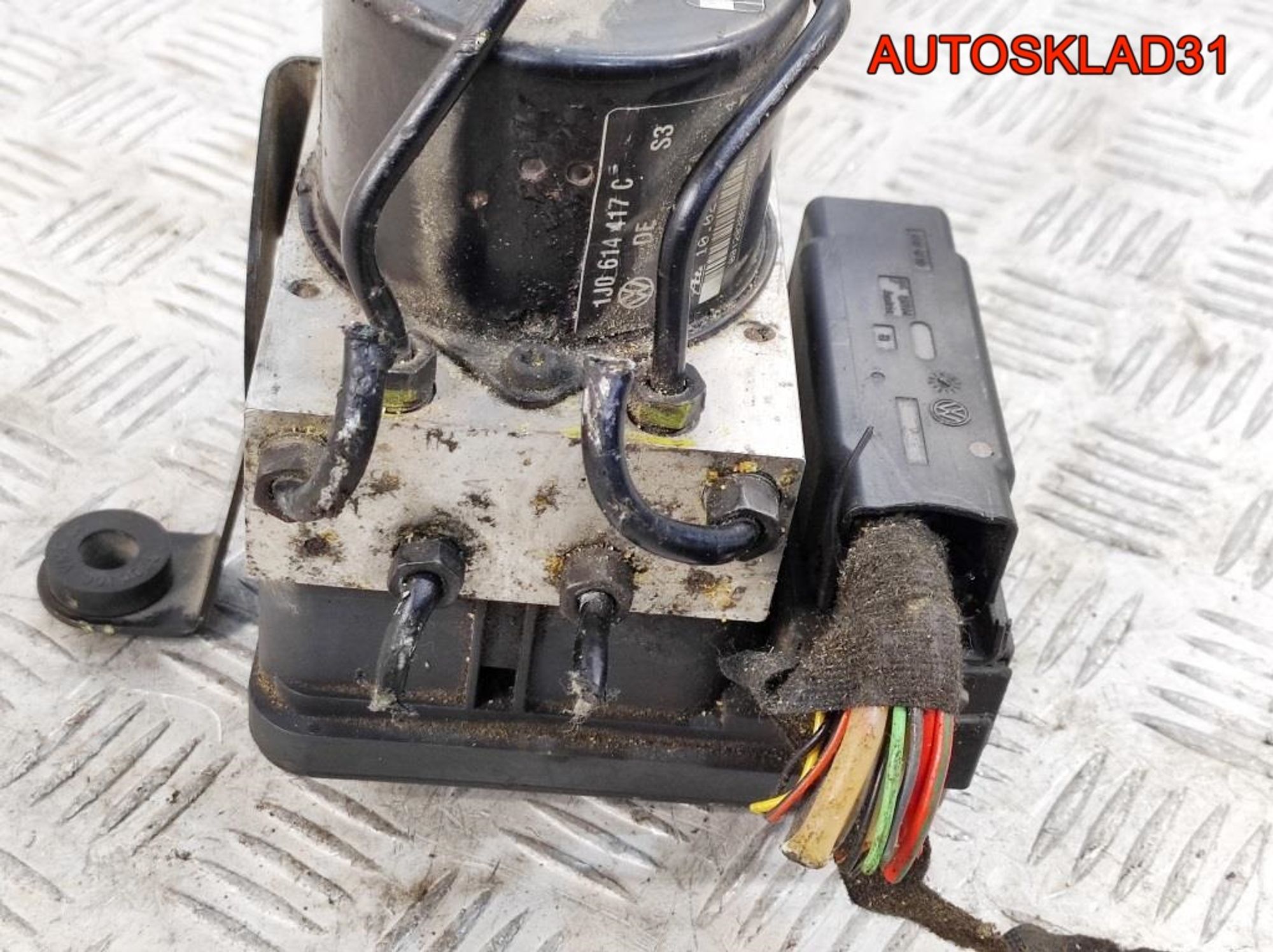 Блок ABS Volkswagen Golf 4 1C0907379D, 2500 рублей, Дубовое