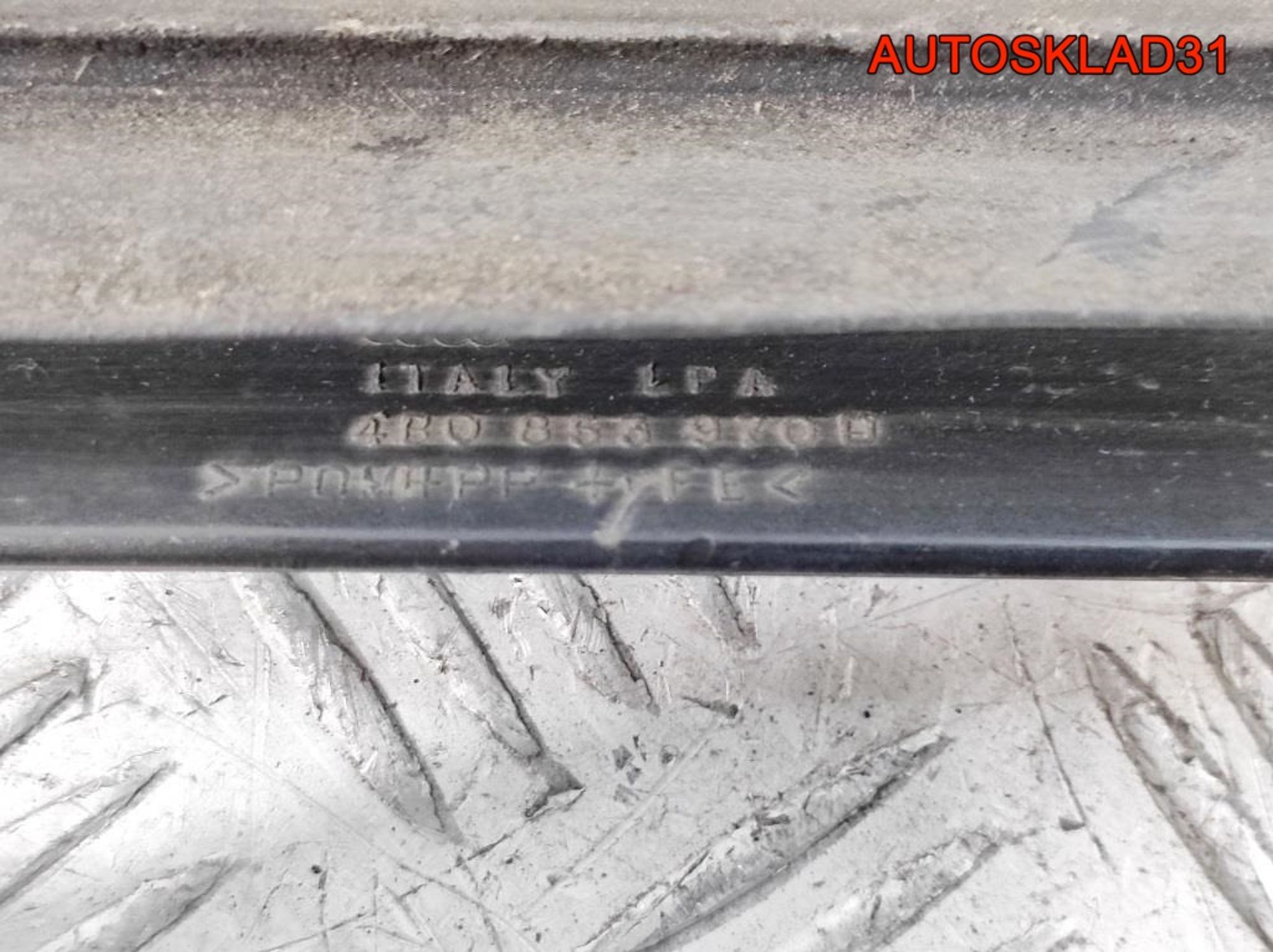 Молдинг задней правой двери Audi A6 C5 4B0853970D, 2000 рублей, Дубовое